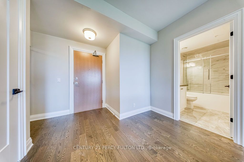 1105 Leger Way 220 Property Photo 6