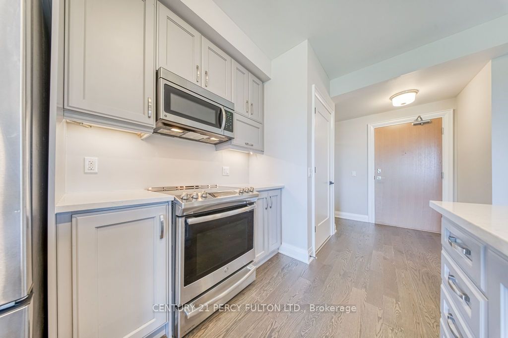 1105 Leger Way 220 Property Photo 14
