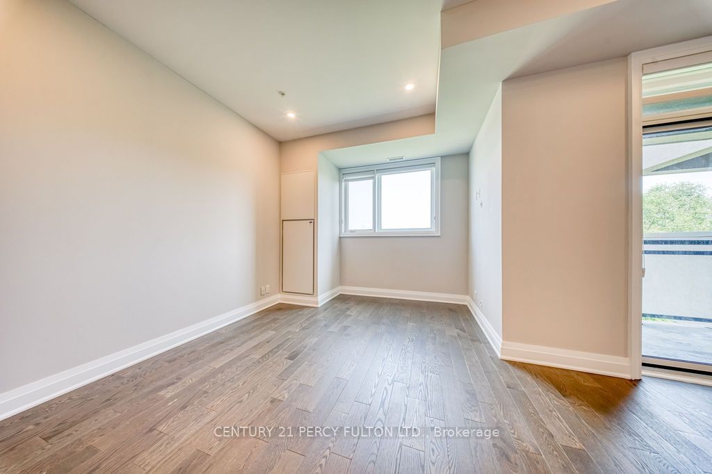1105 Leger Way 220 Property Photo 22