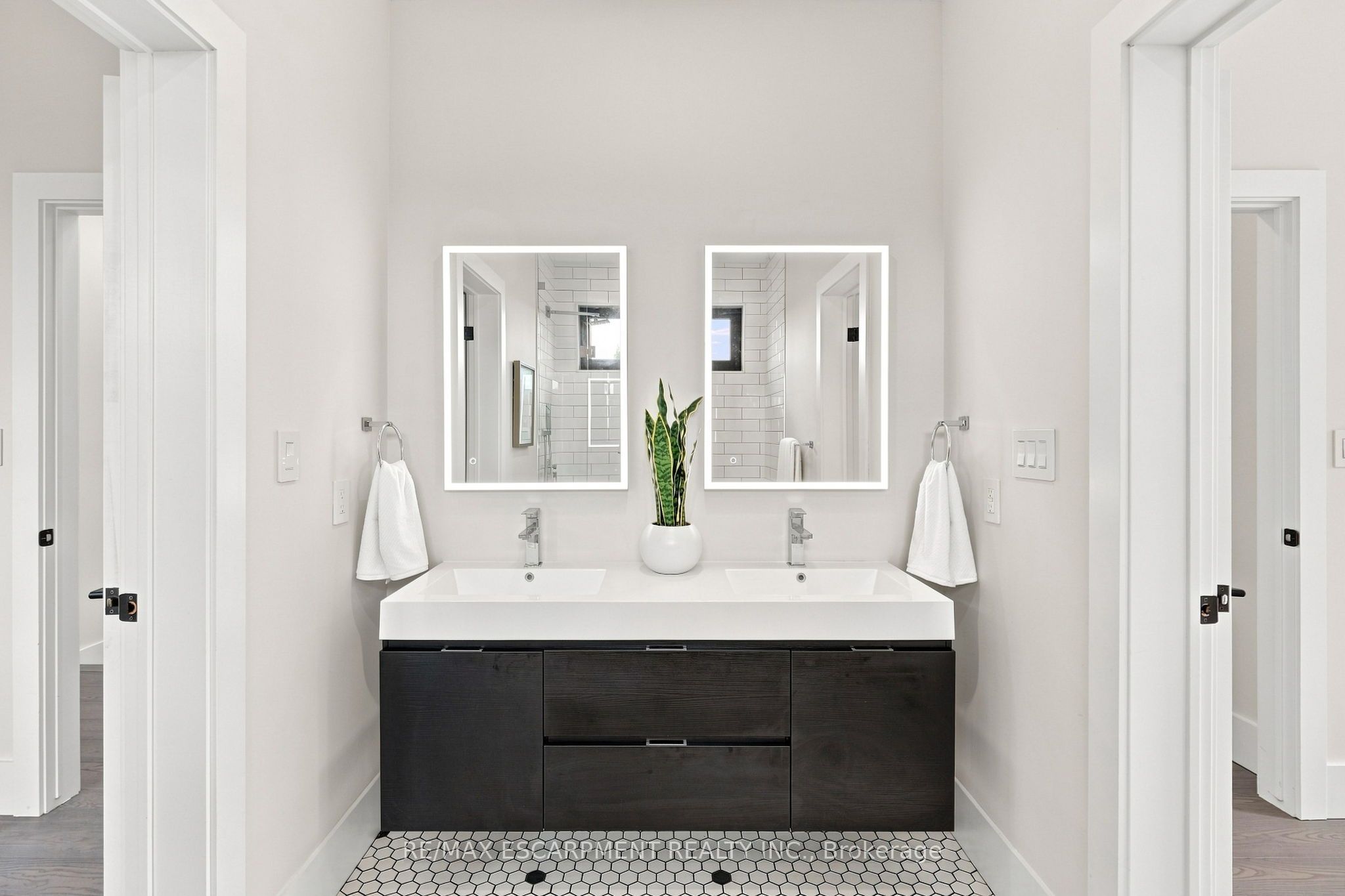 1181 Ogden Avenue Property Photo 35