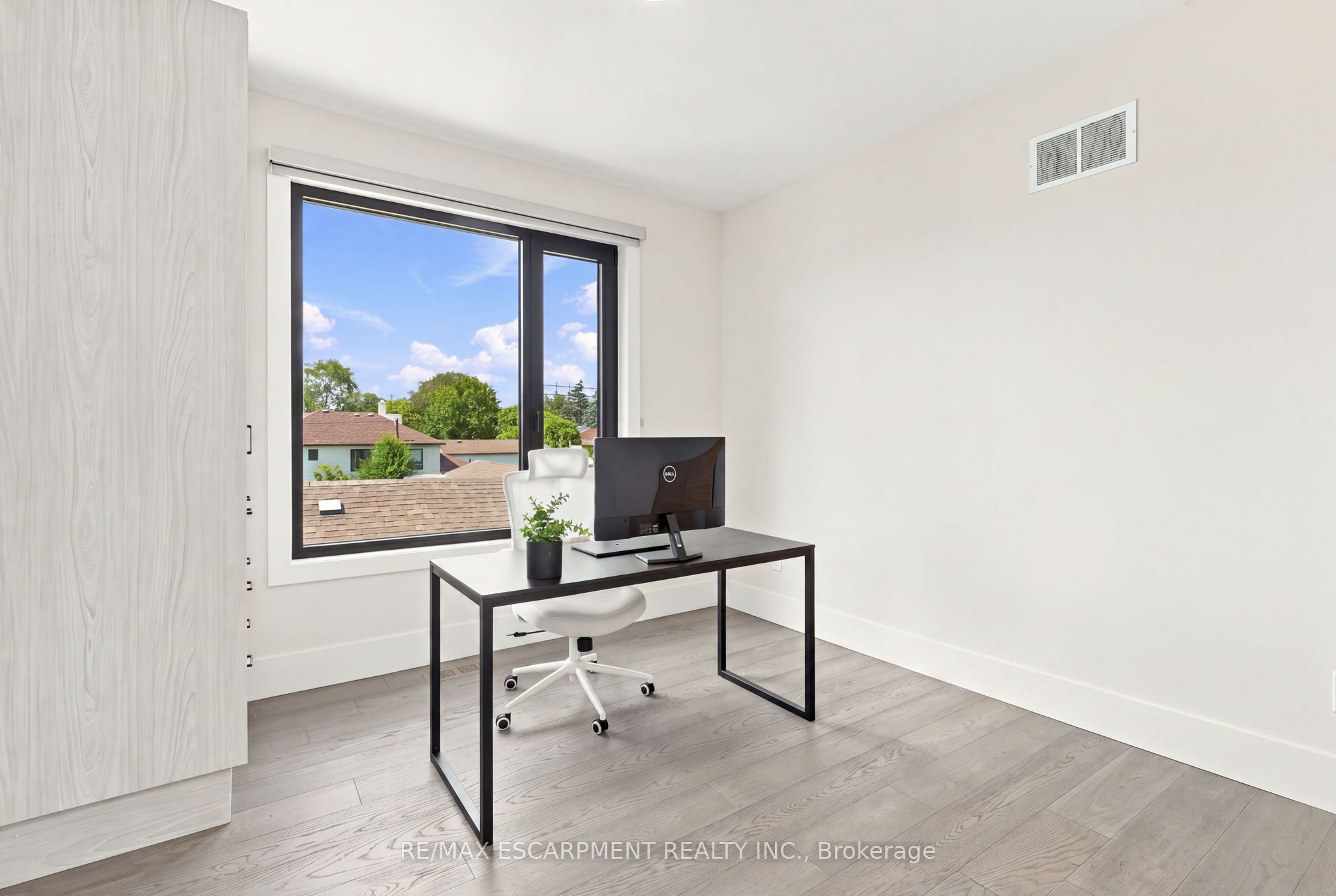 1181 Ogden Avenue Property Photo 37