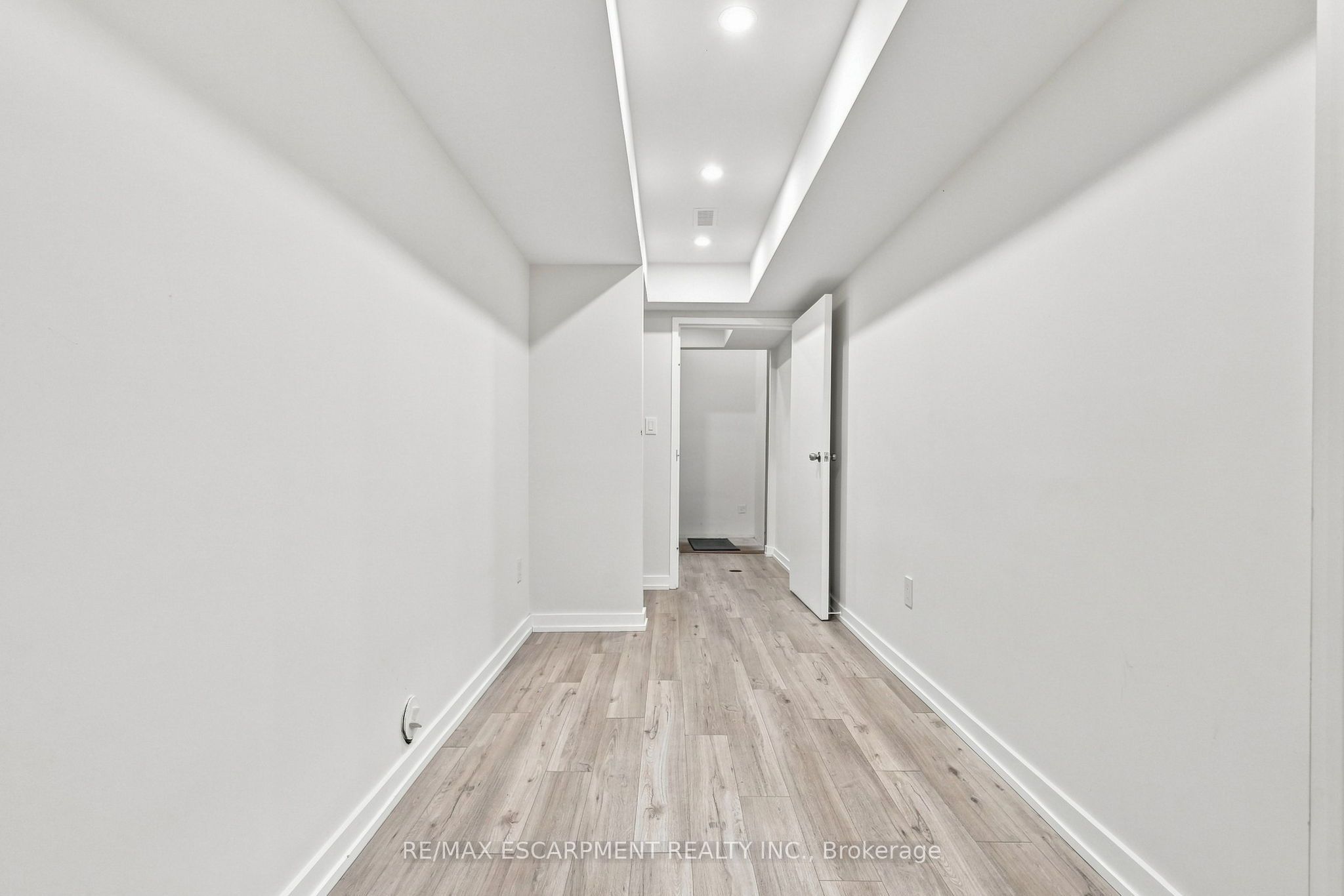1181 Ogden Avenue Property Photo 42