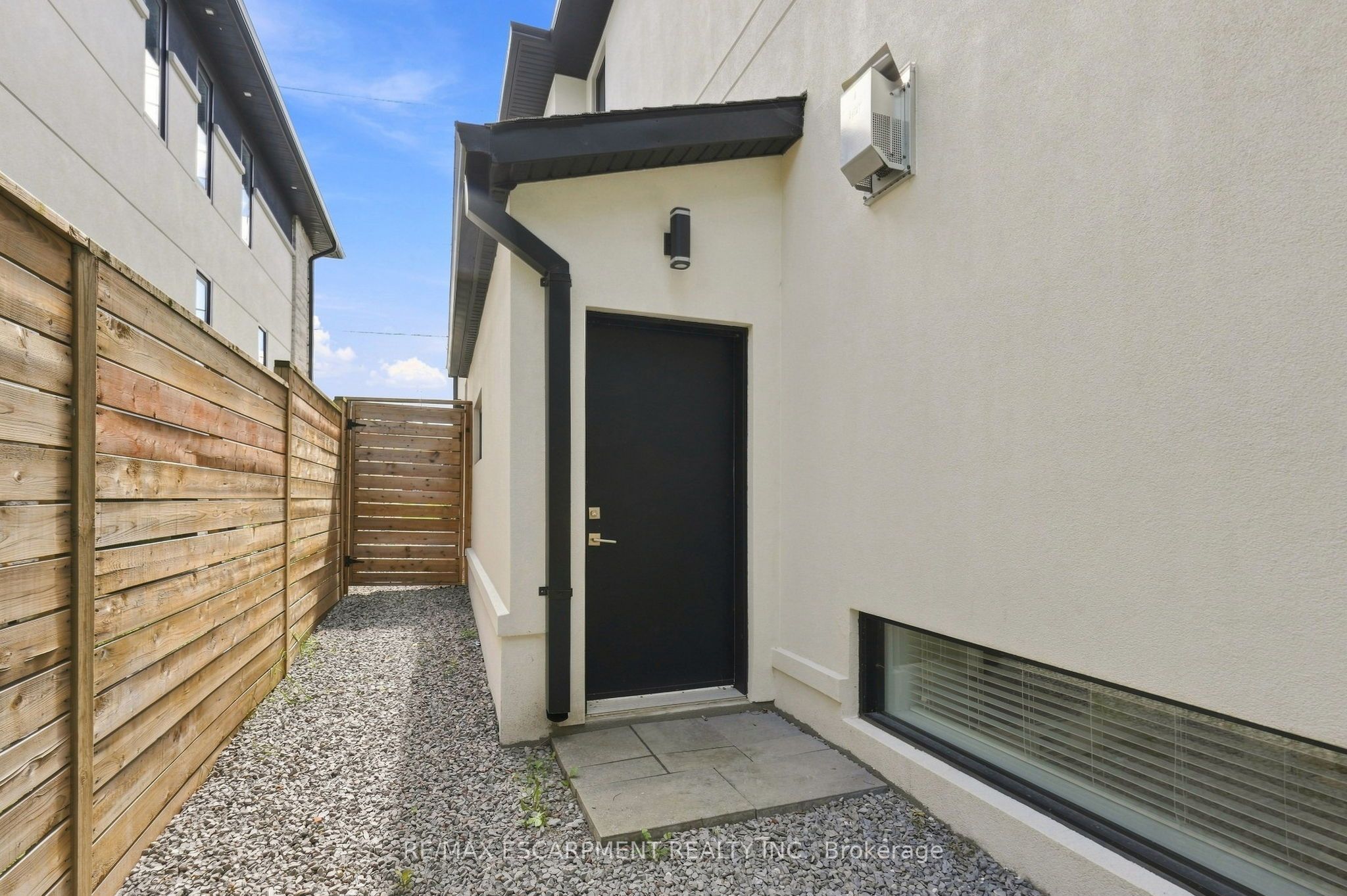 1181 Ogden Avenue Property Photo 48