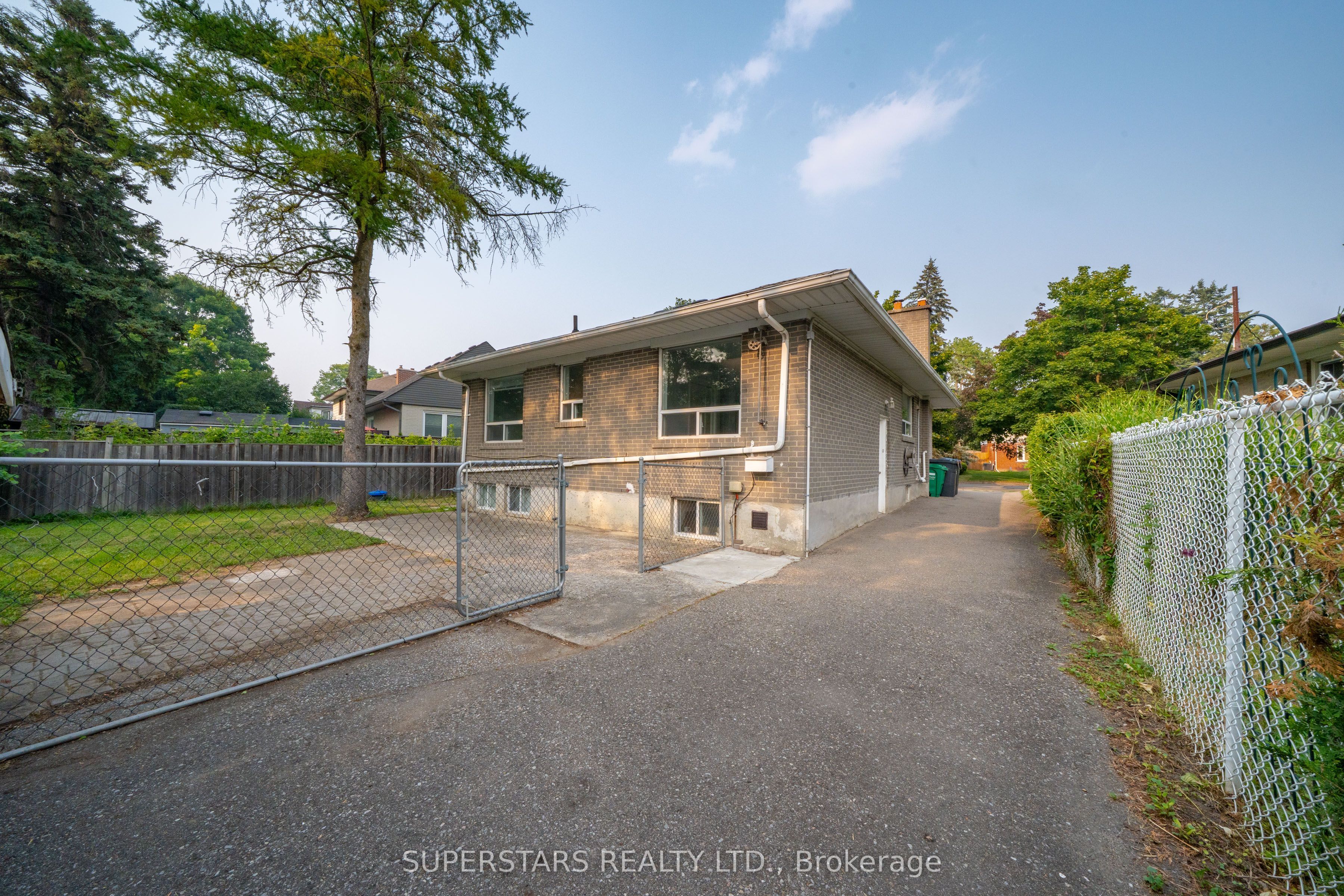 6 Meadowland Drive Property Photo 26