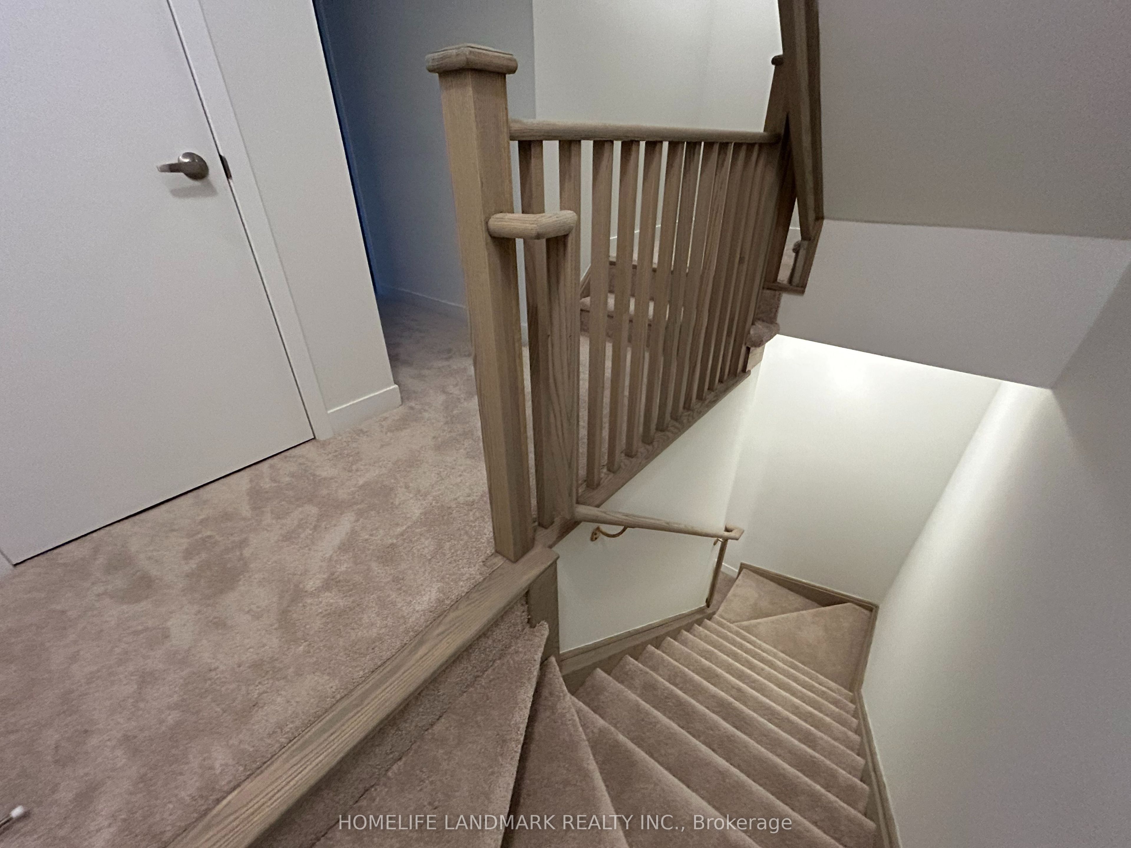 3425 Ridgeway Drive 1 Property Photo 8
