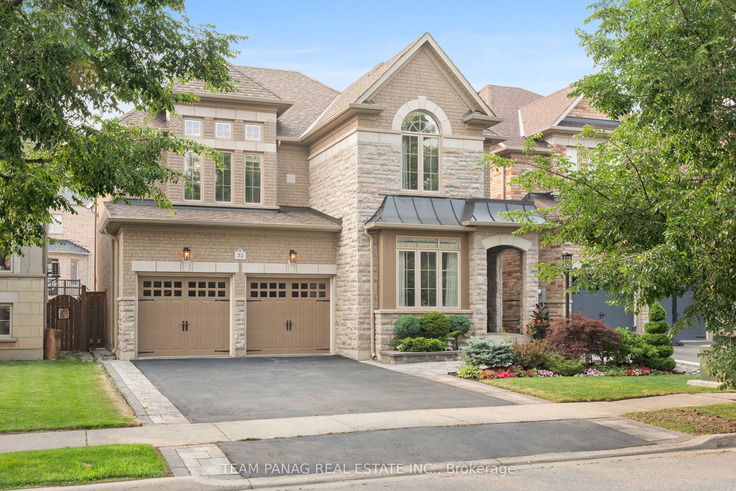 32 Impulse Circle Property Photo 2