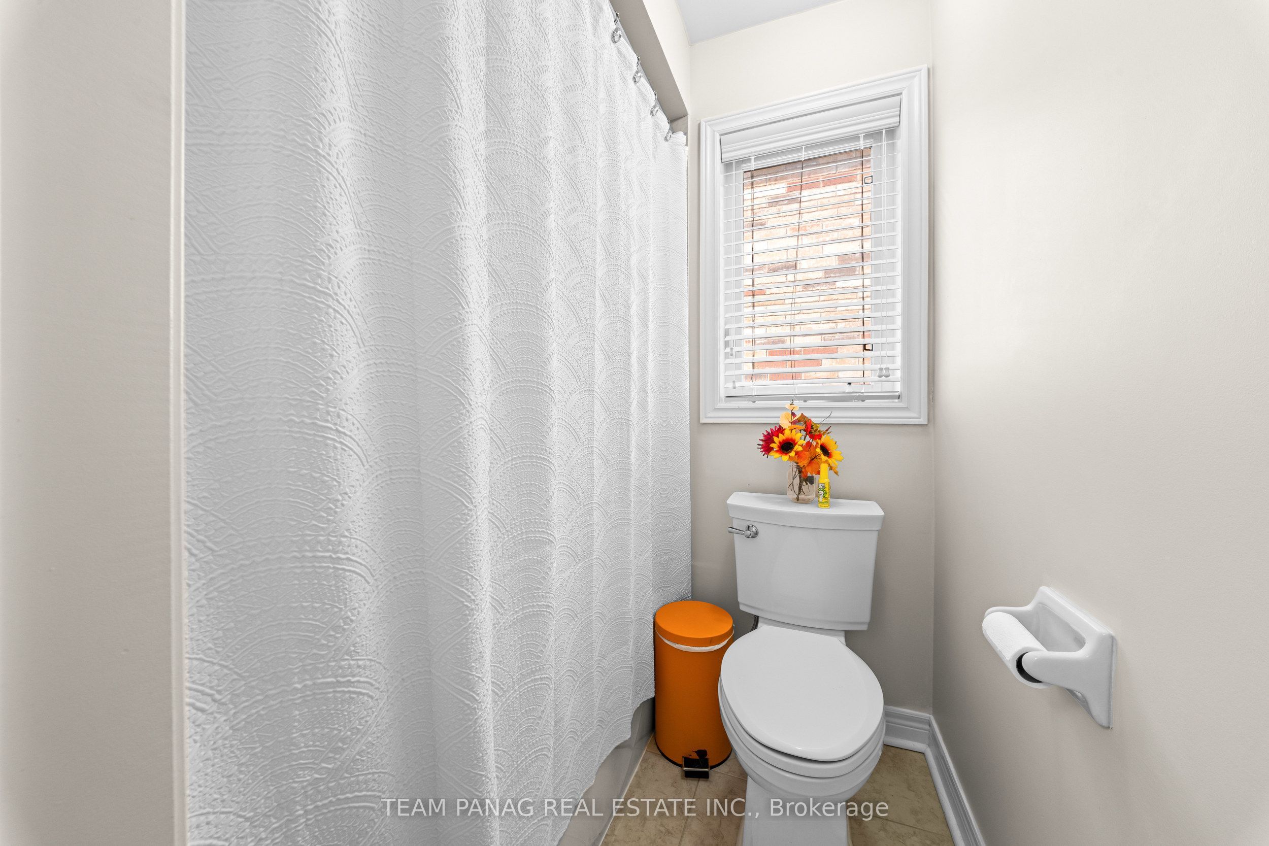 32 Impulse Circle Property Photo 40