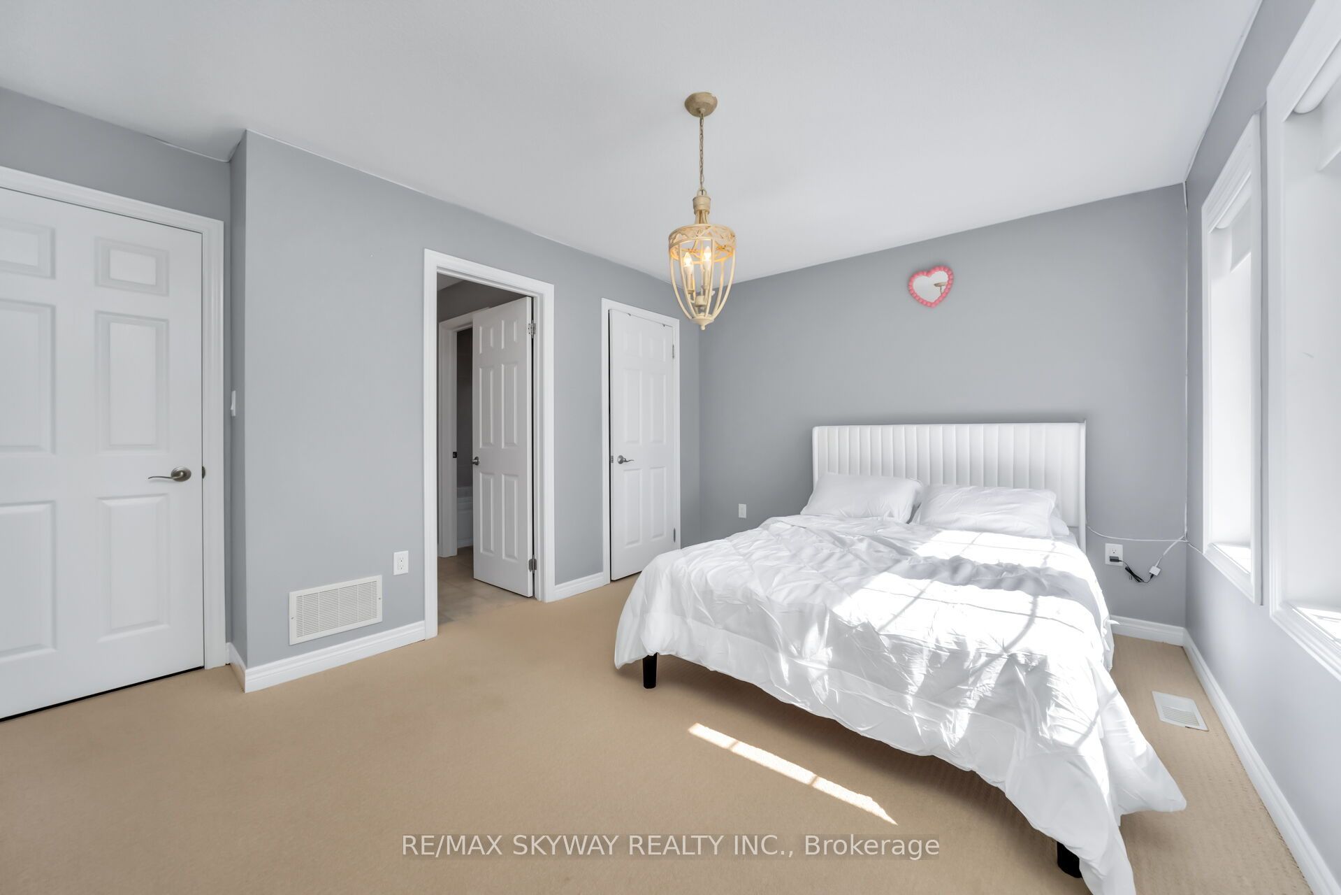 51 Learmont Avenue Property Photo 31