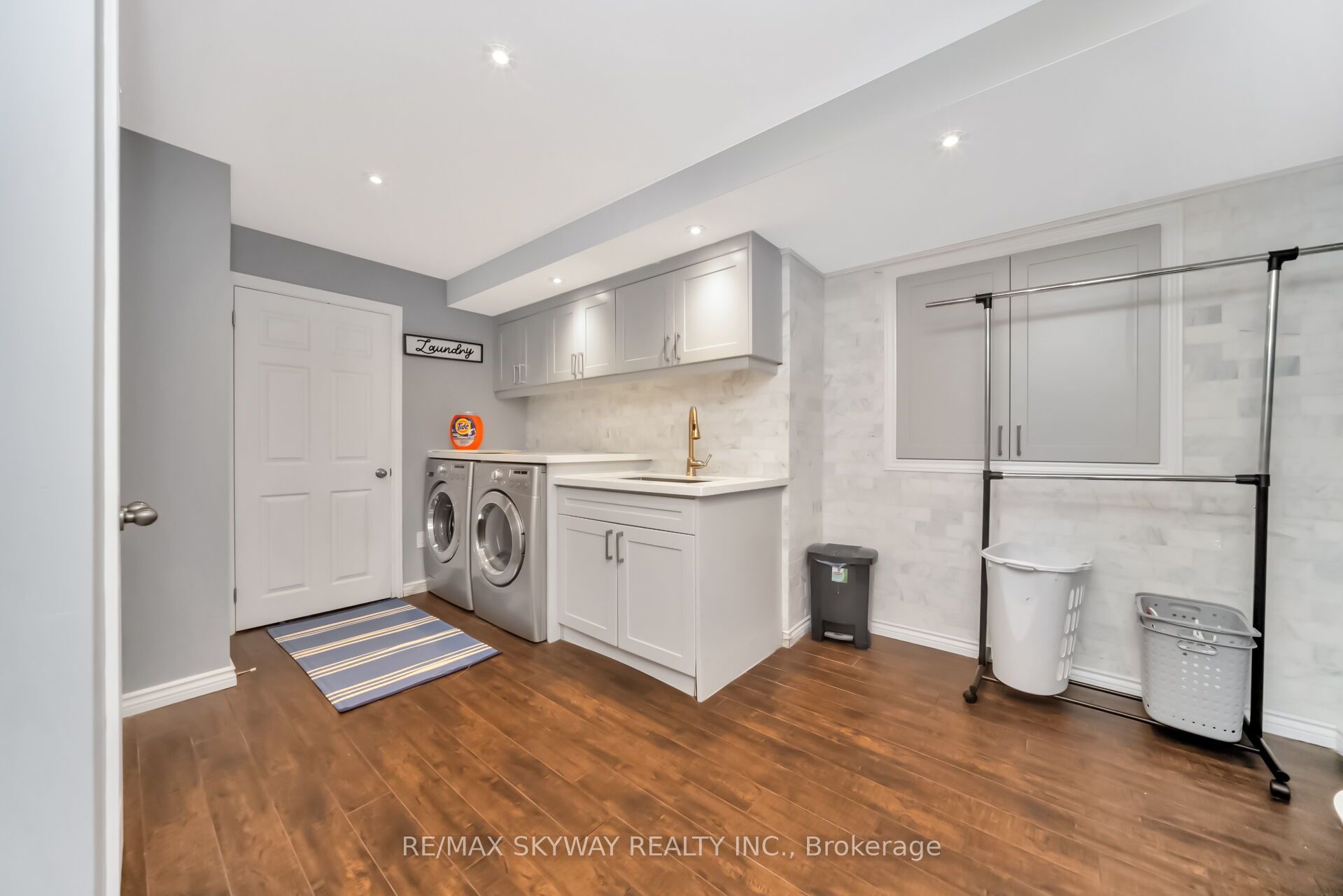 51 Learmont Avenue Property Photo 43