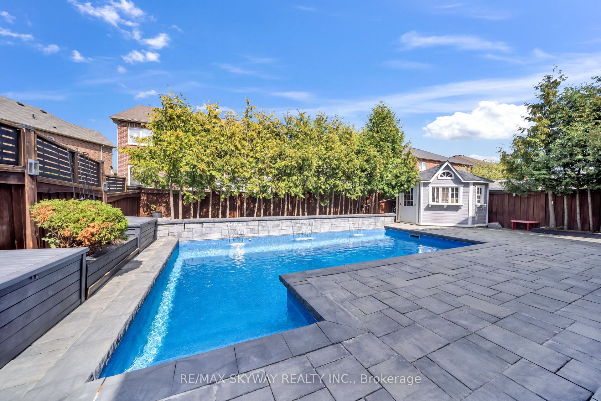 51 Learmont Avenue Property Photo 48