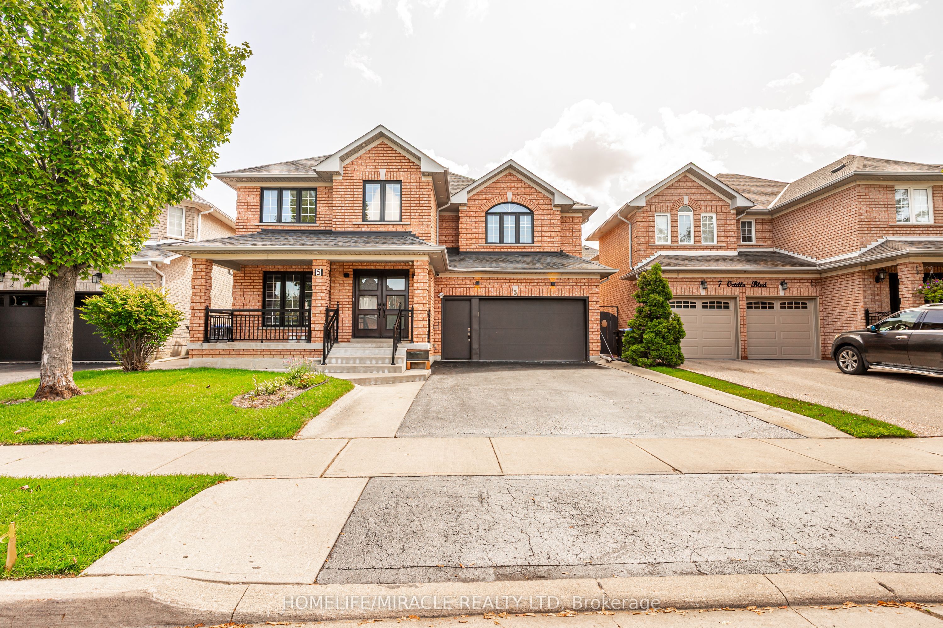5 Octillo Boulevard Property Photo 1