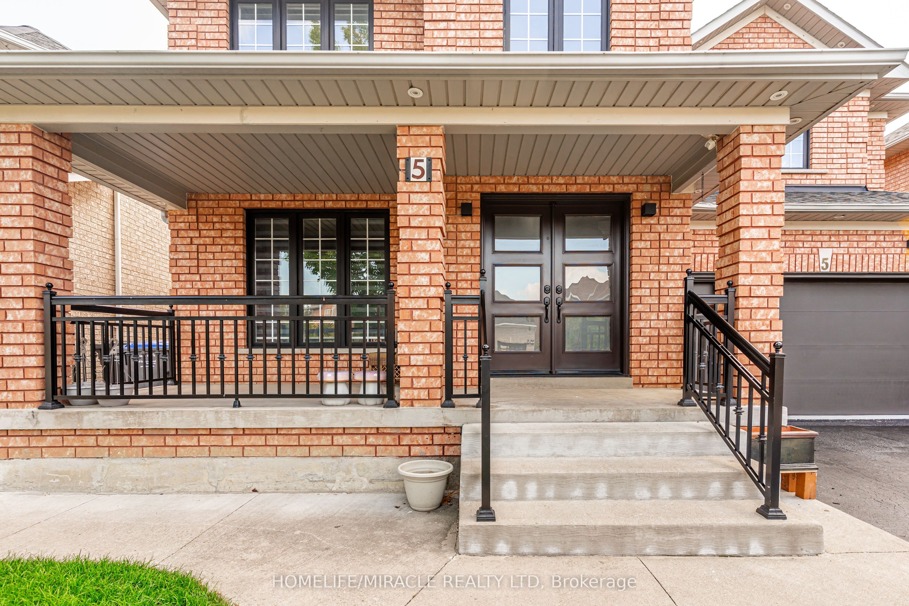 5 Octillo Boulevard Property Photo 4
