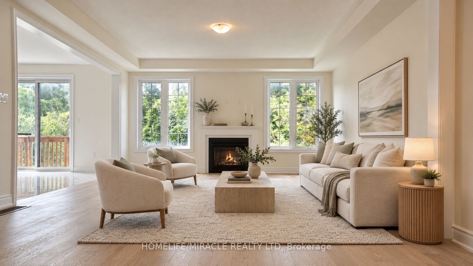 142 Antibes Drive Property Photo 2