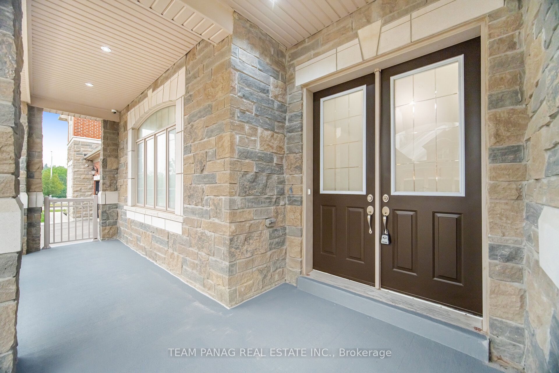 7 Balloon Crescent Property Photo 7