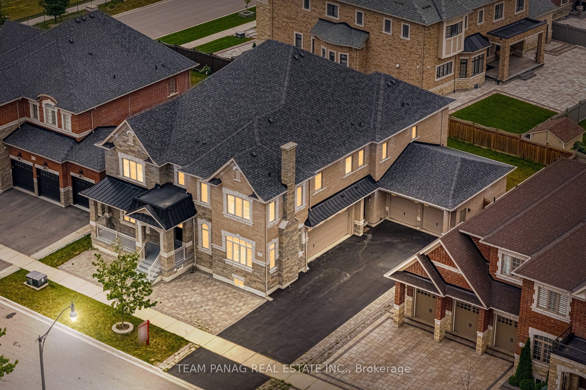 7 Balloon Crescent Property Photo 49