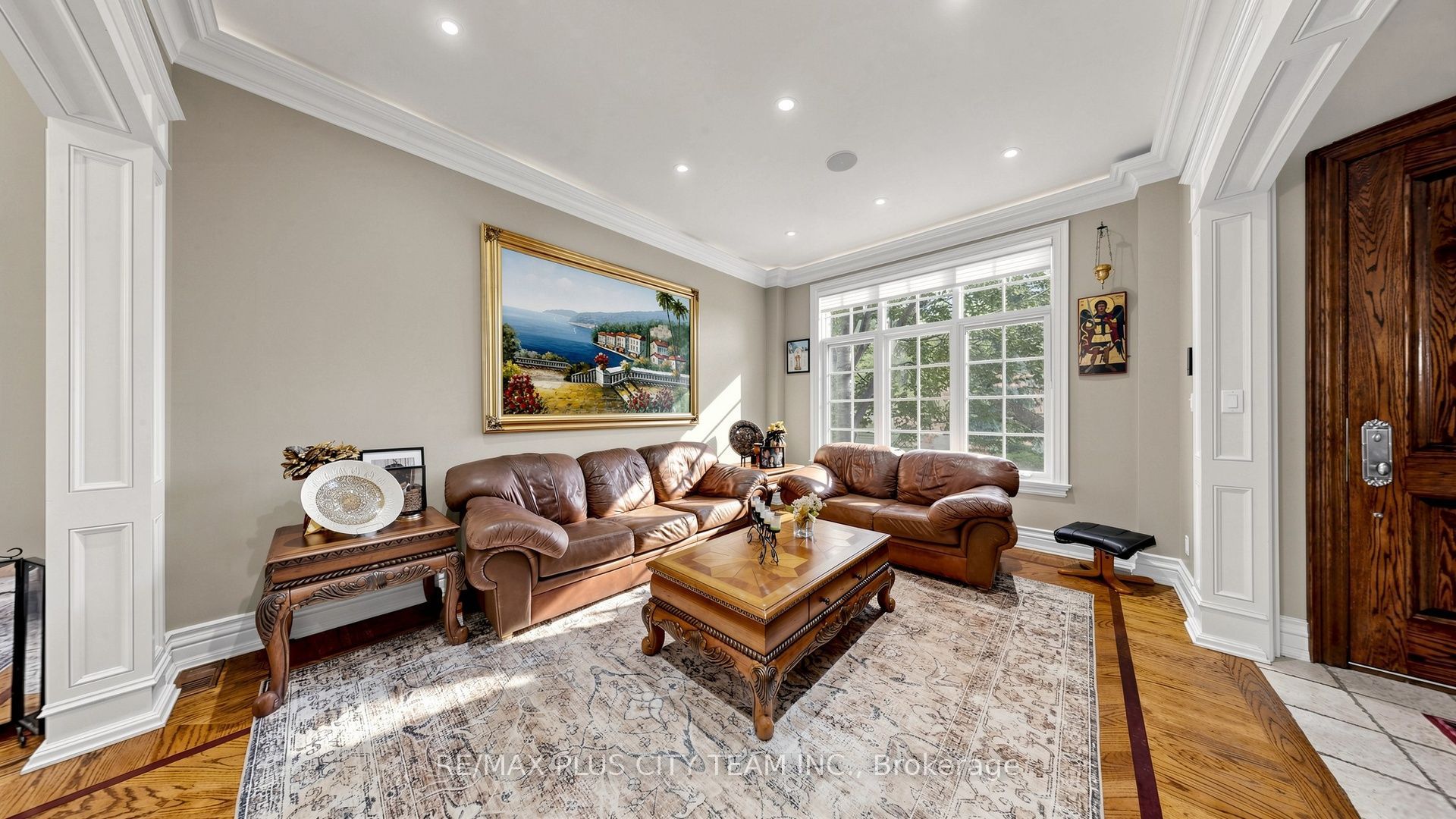 50 Bonnyview Drive Property Photo 3
