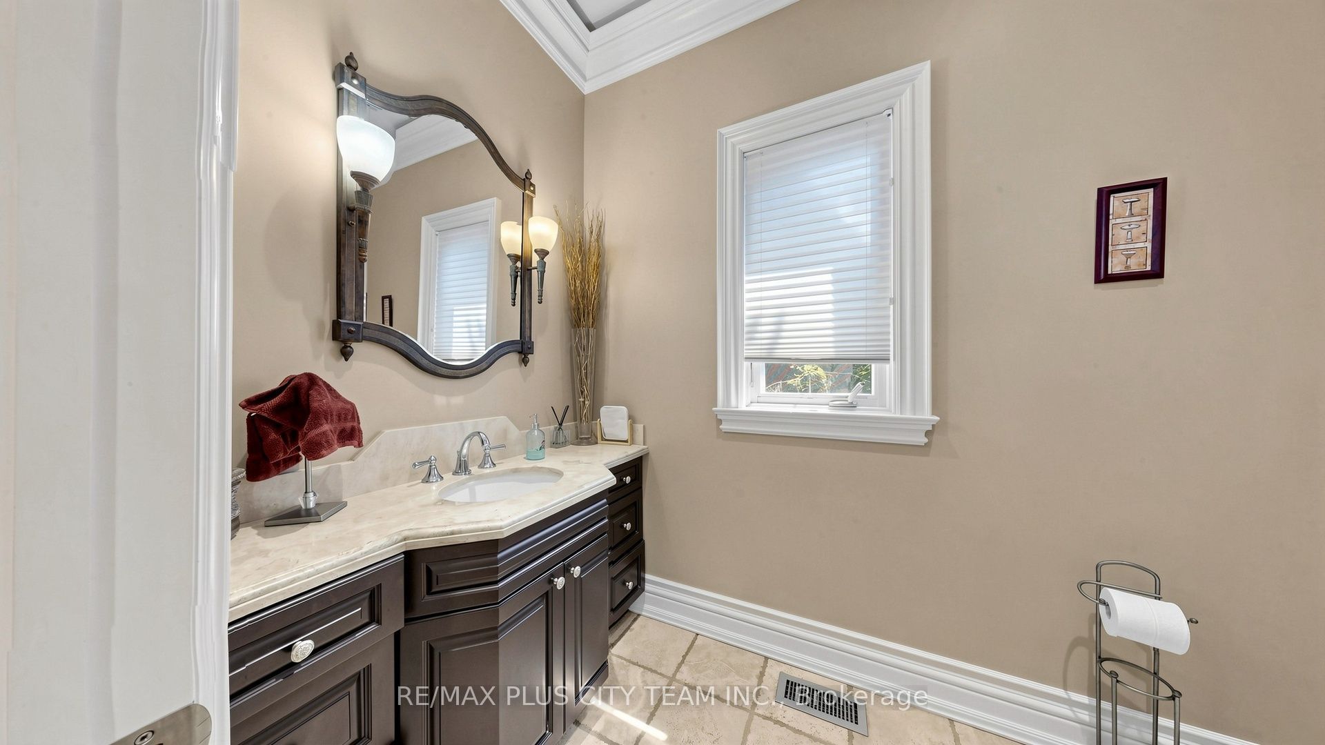 50 Bonnyview Drive Property Photo 13