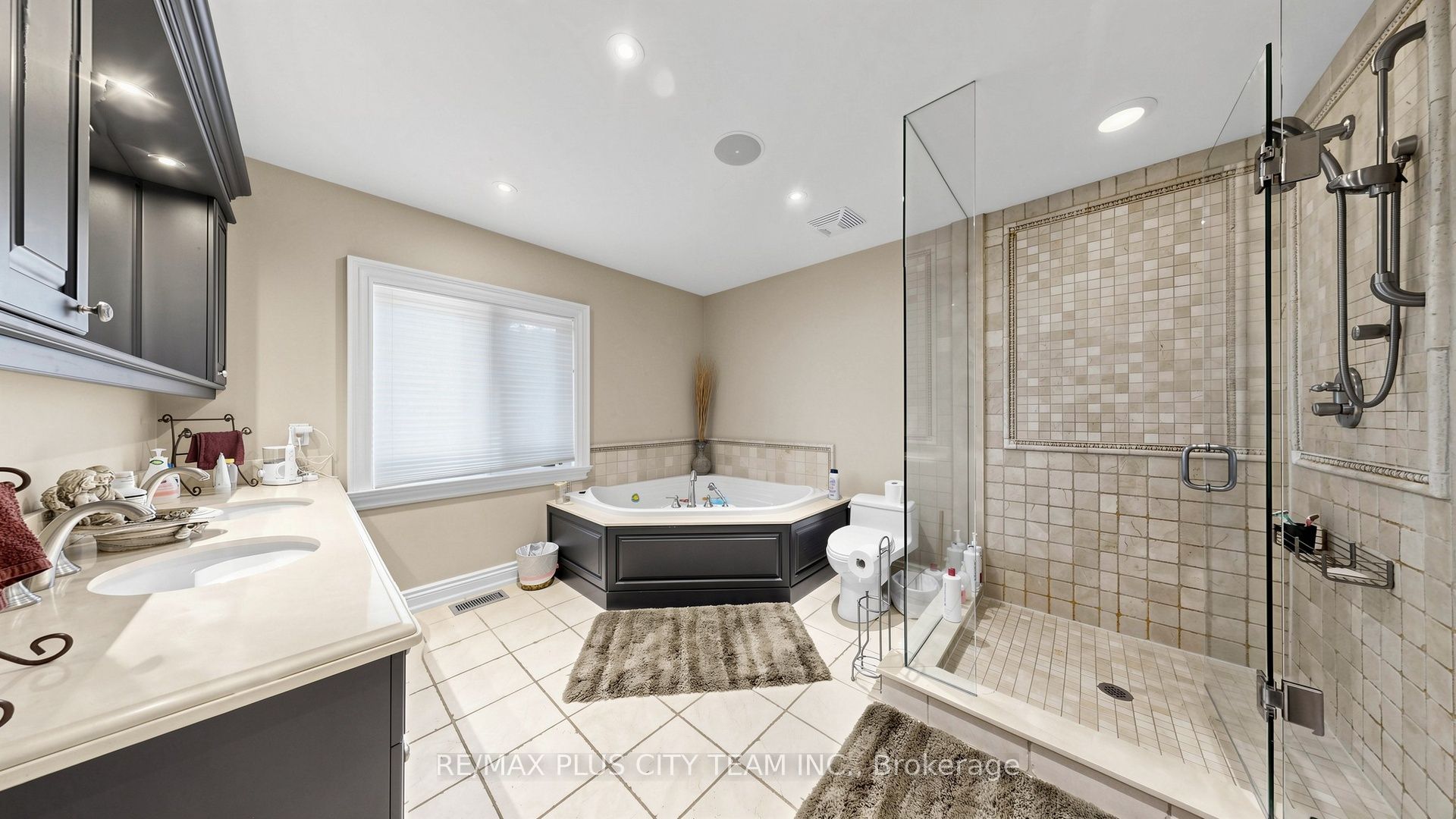 50 Bonnyview Drive Property Photo 19