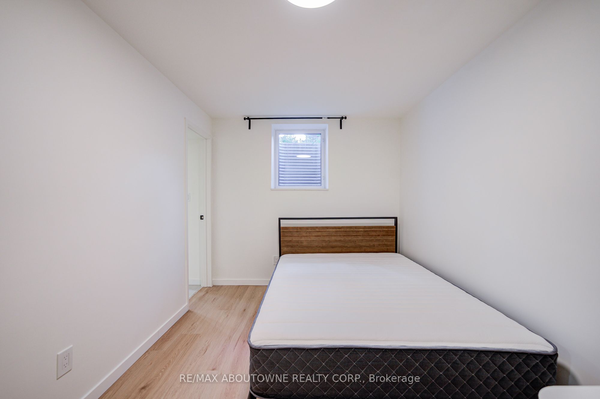 1108 Notley Crescent Lower Property Photo 37