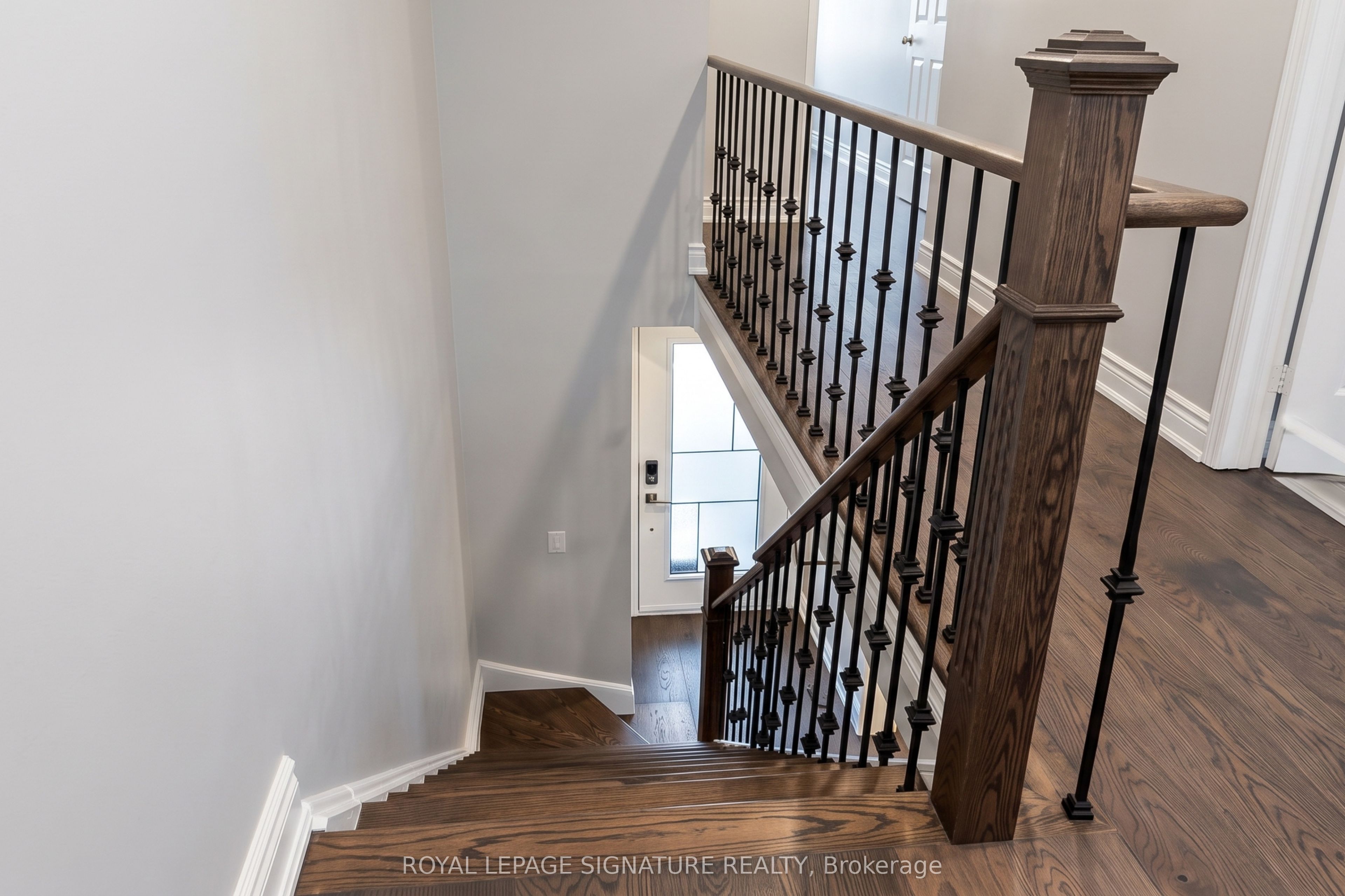 352 Assiniboine Trail Property Photo 7