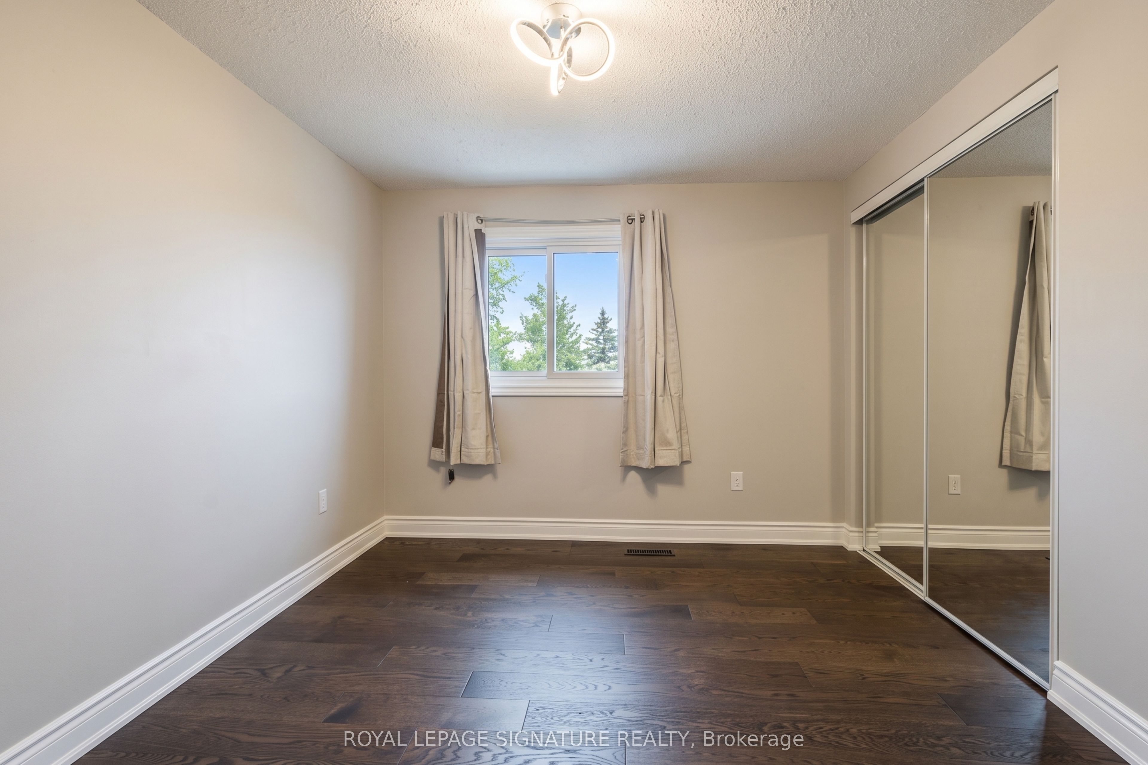 352 Assiniboine Trail Property Photo 10