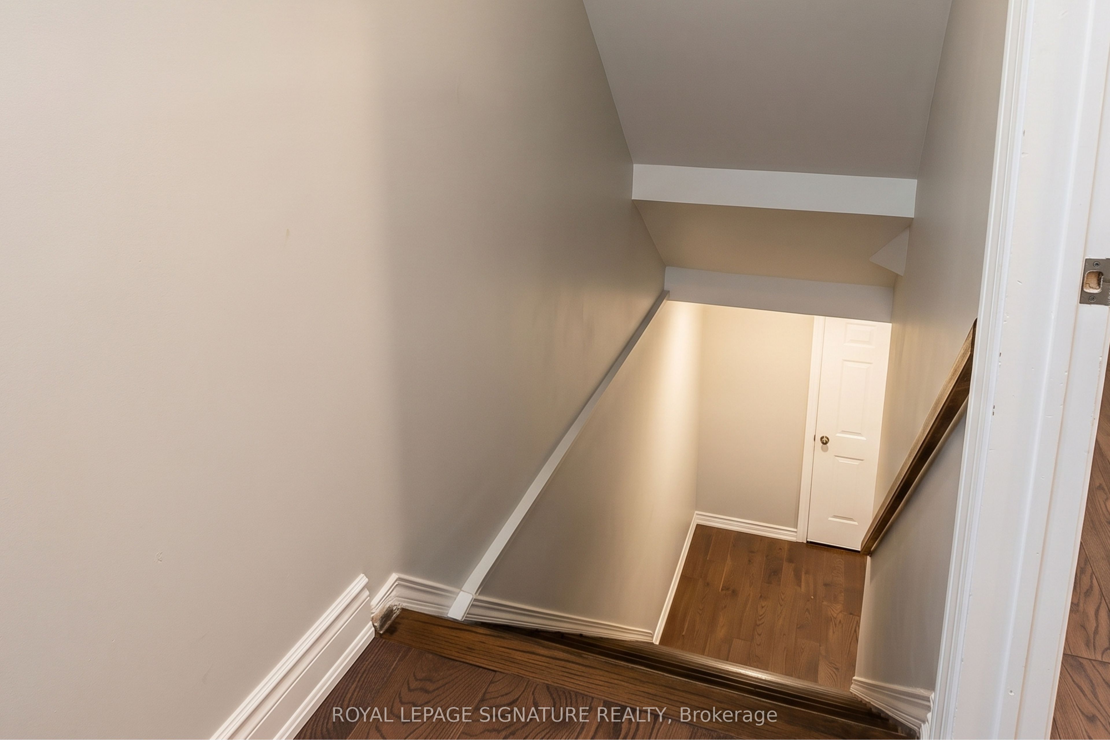 352 Assiniboine Trail Property Photo 14