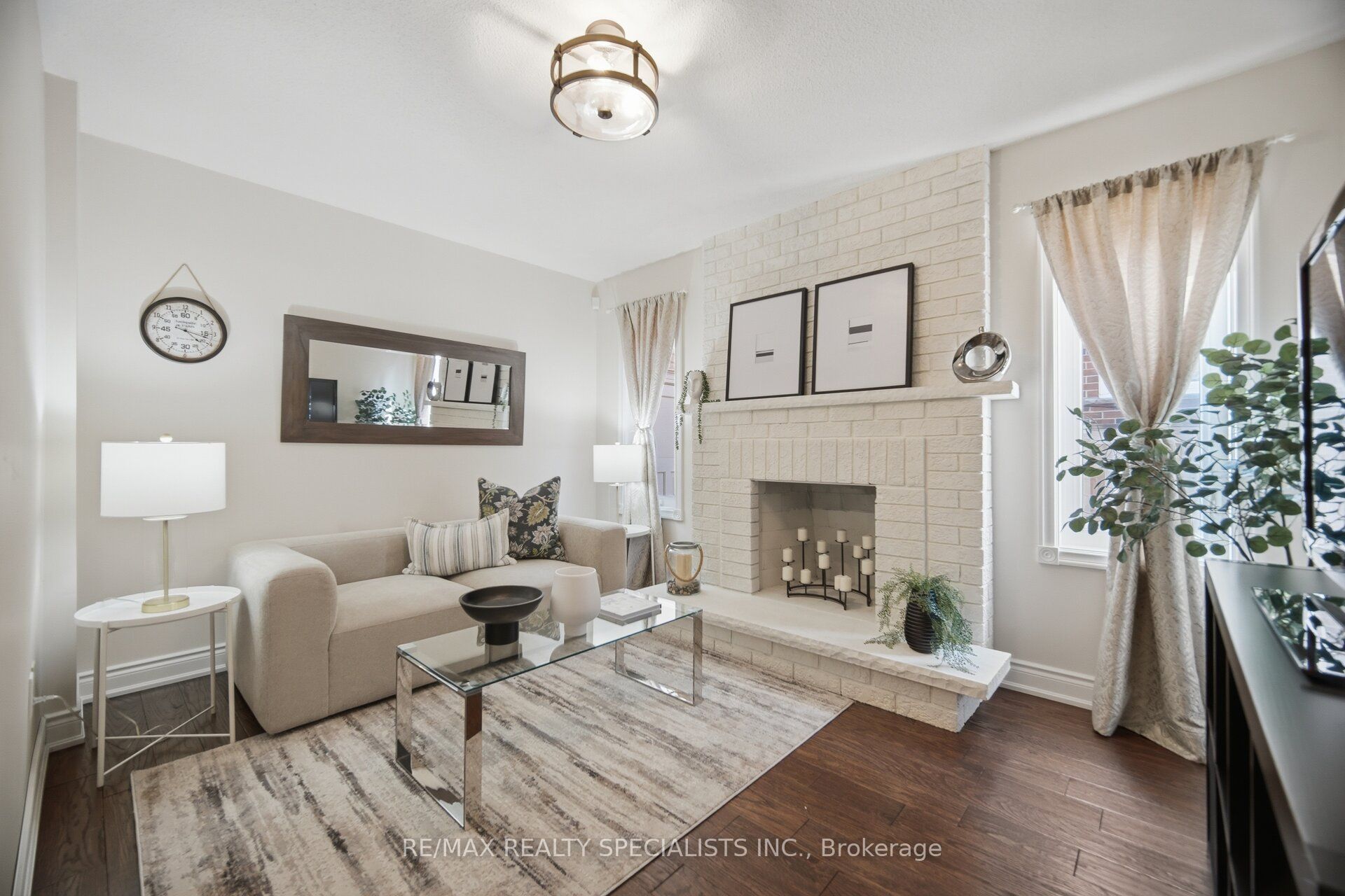 1106 Highgate Place Property Photo 3