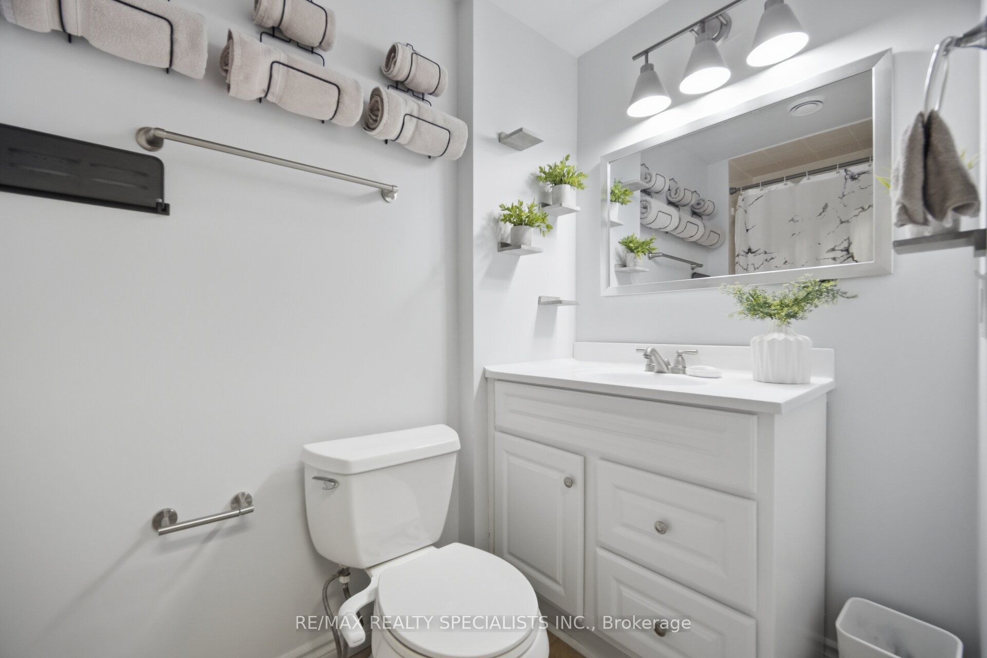 1106 Highgate Place Property Photo 17