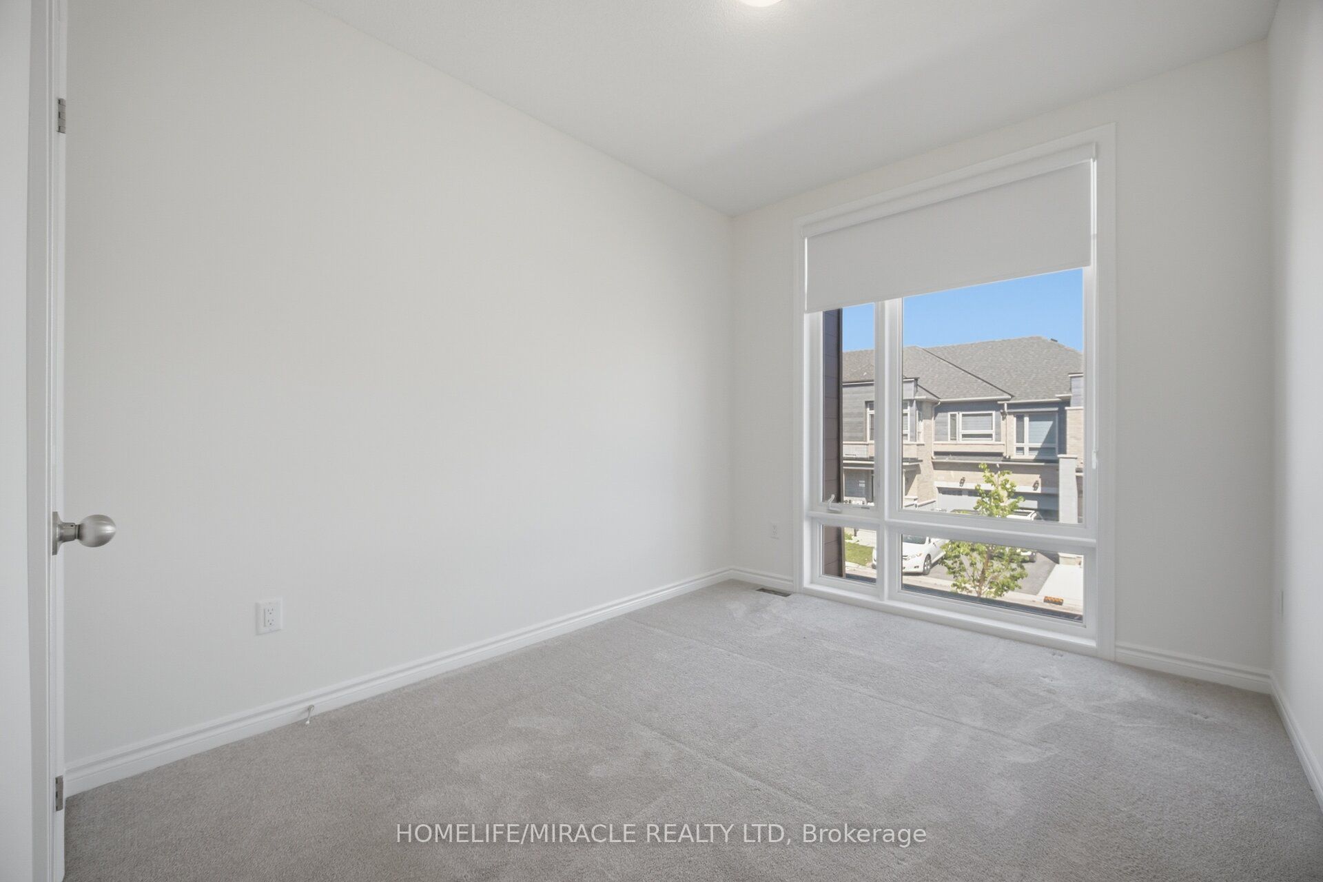 19 Donald Ficht Crescent Property Photo 27