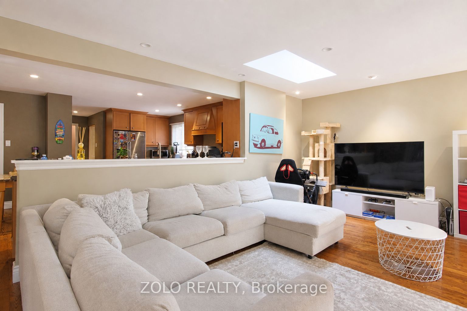 4084 Rolling Valley Drive Property Photo 6