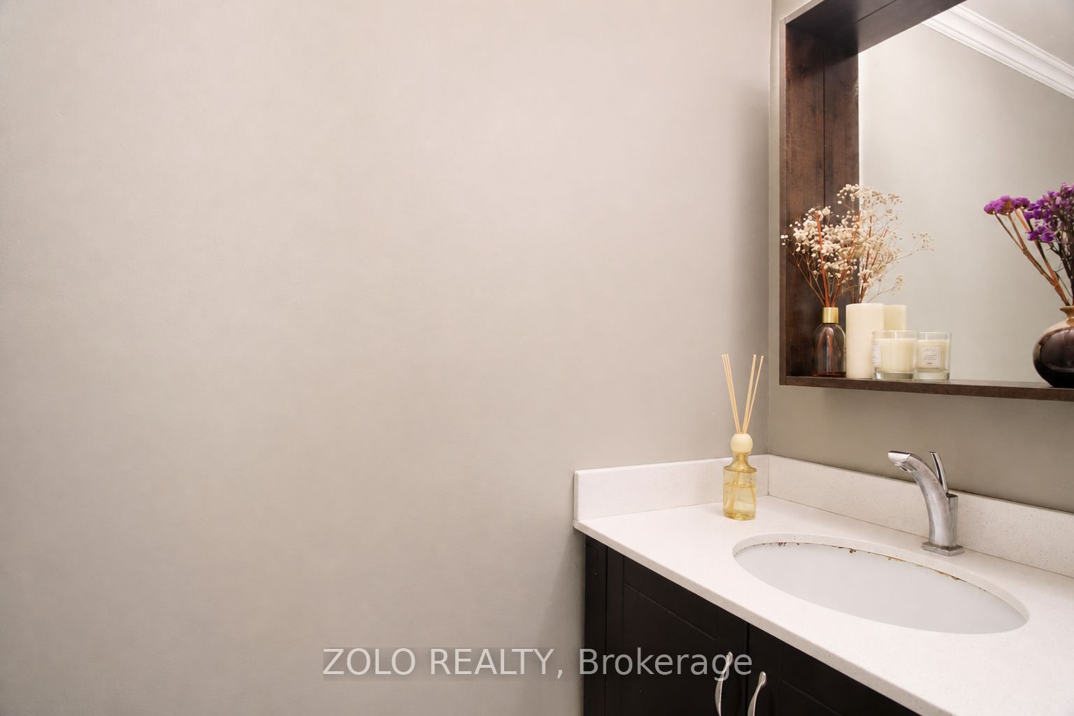 4084 Rolling Valley Drive Property Photo 12