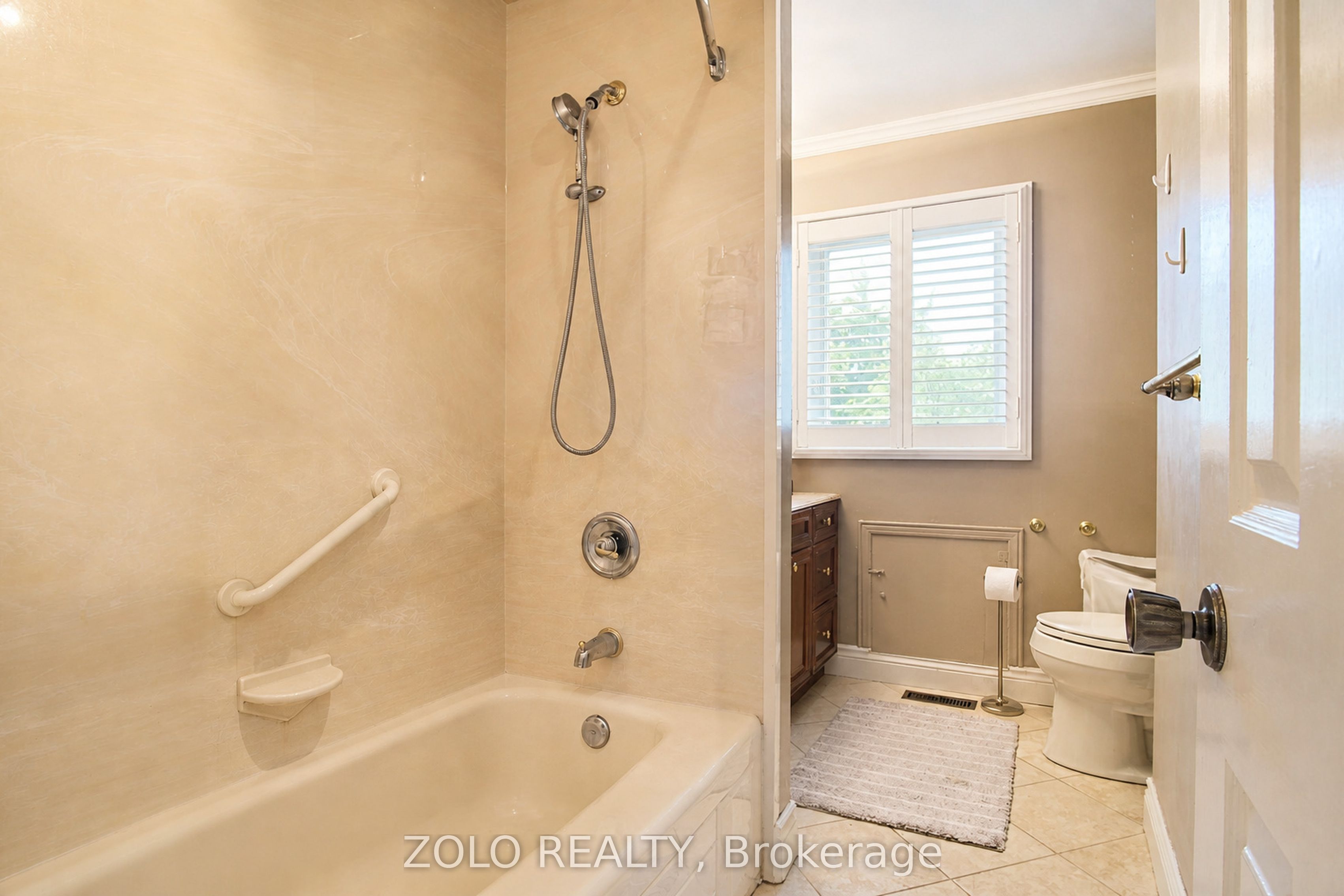 4084 Rolling Valley Drive Property Photo 29