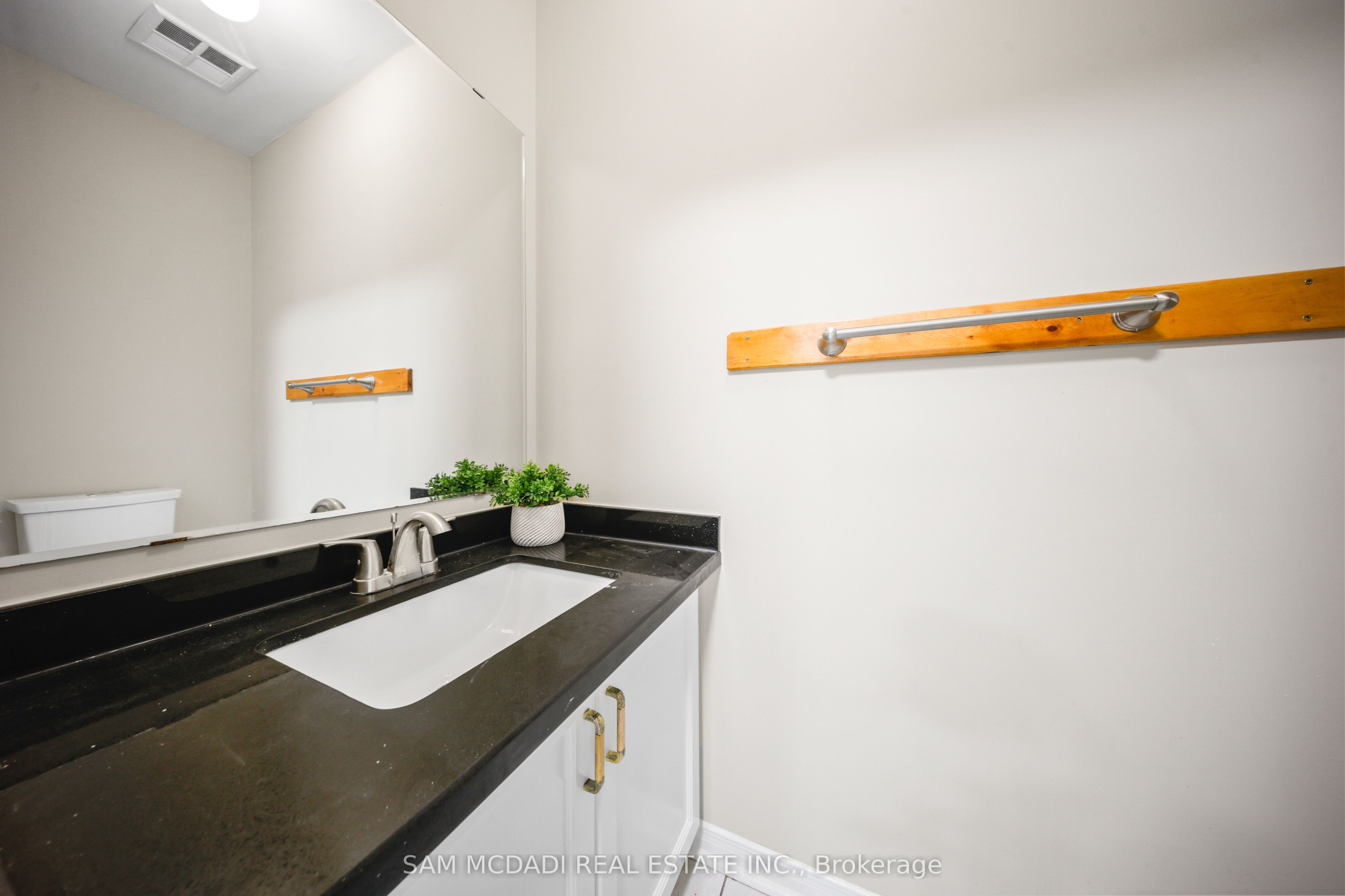 3847 Densbury Drive Property Photo 15