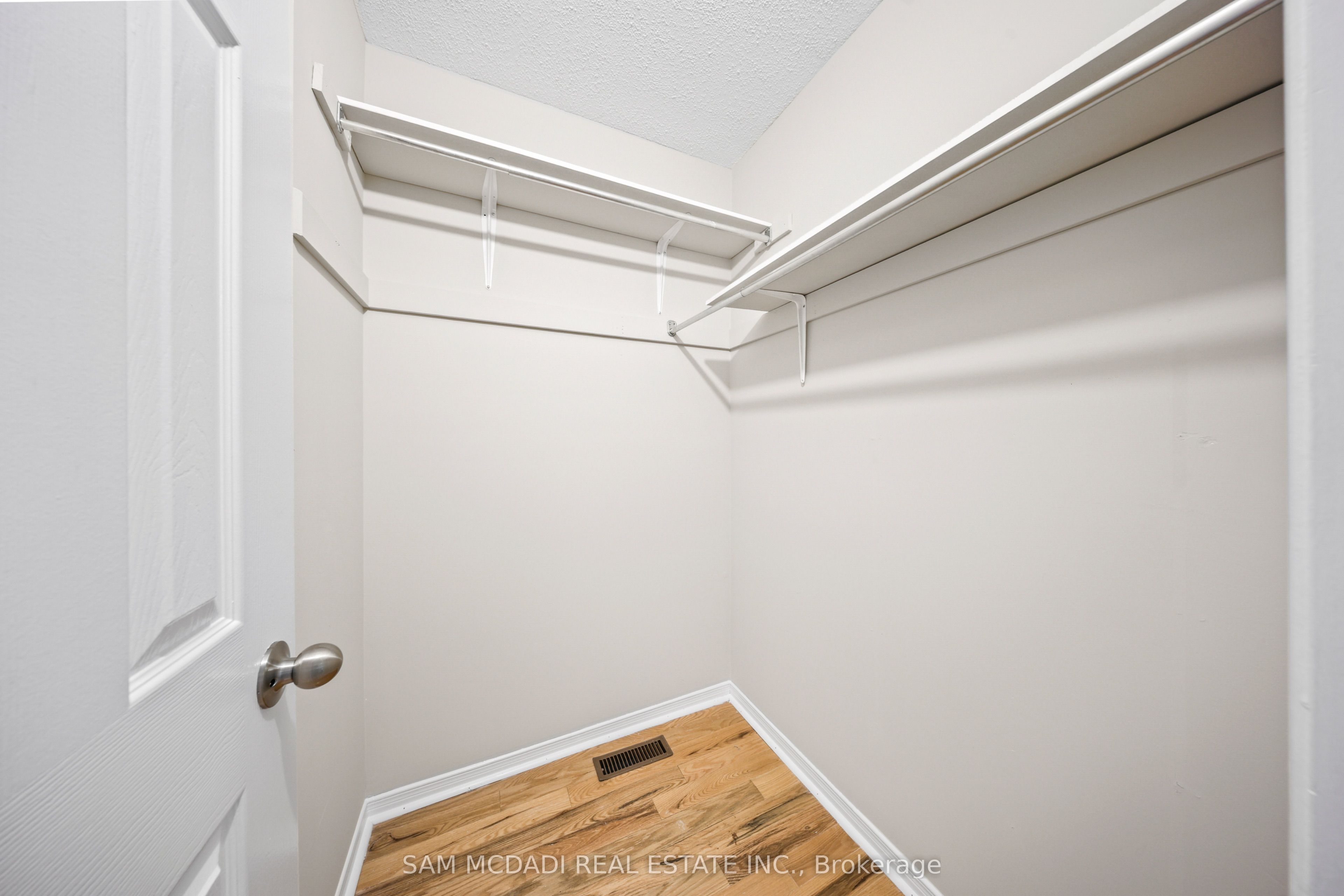 3847 Densbury Drive Property Photo 23