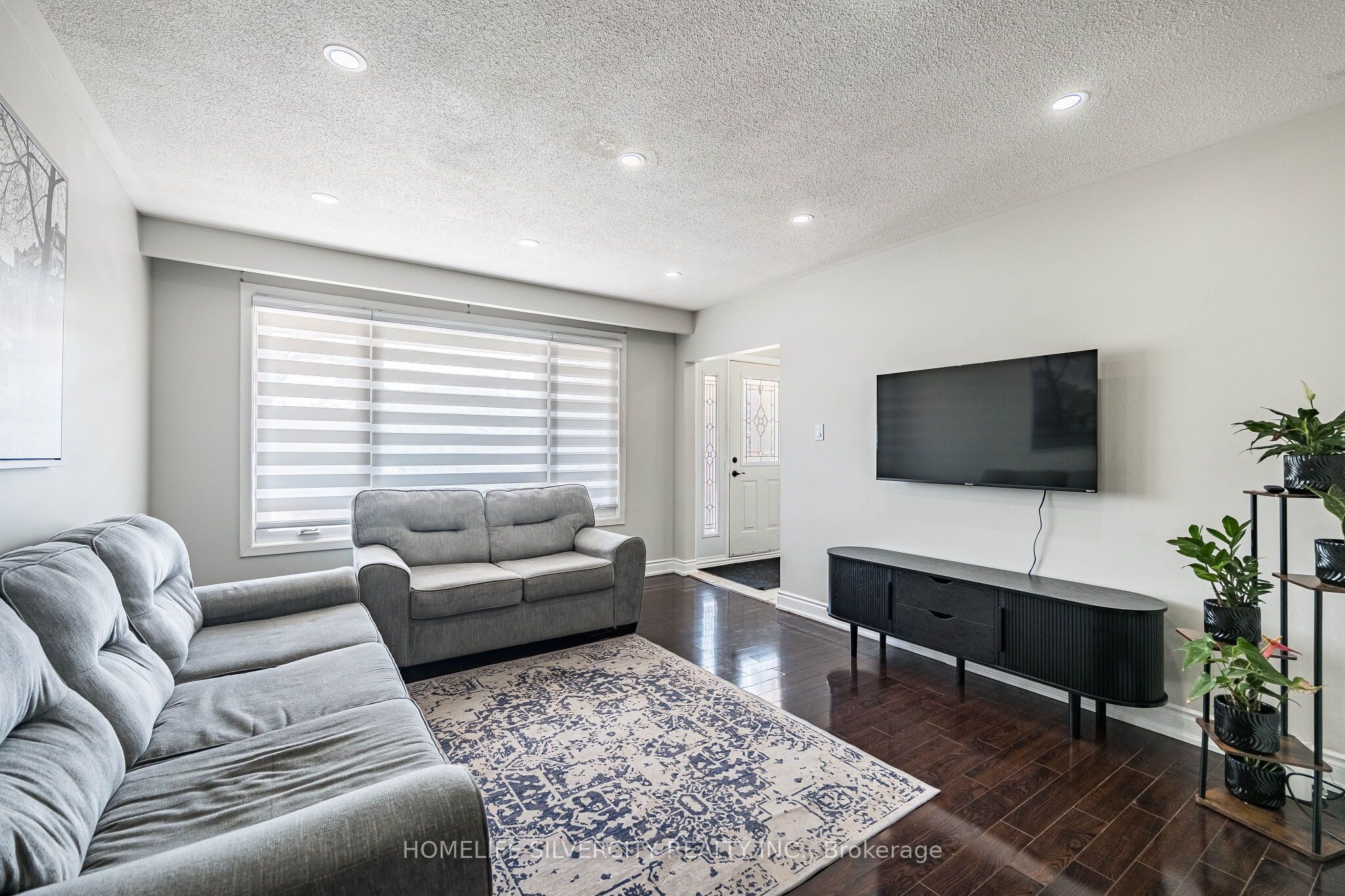 3669 Corliss Crescent Property Photo 14