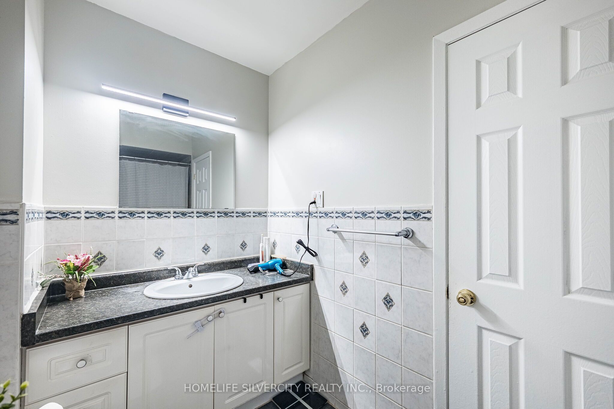 3669 Corliss Crescent Property Photo 25