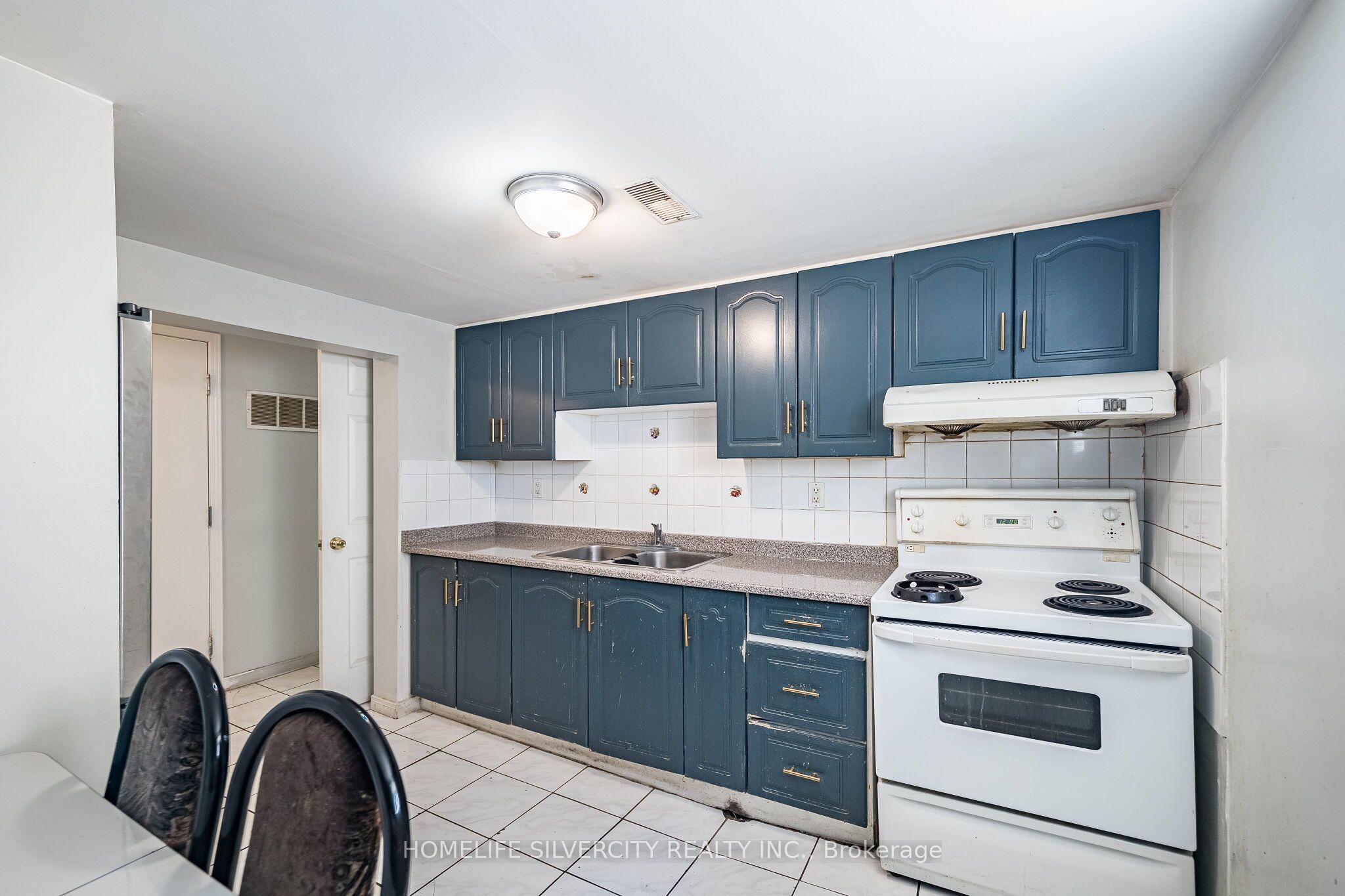 3669 Corliss Crescent Property Photo 34