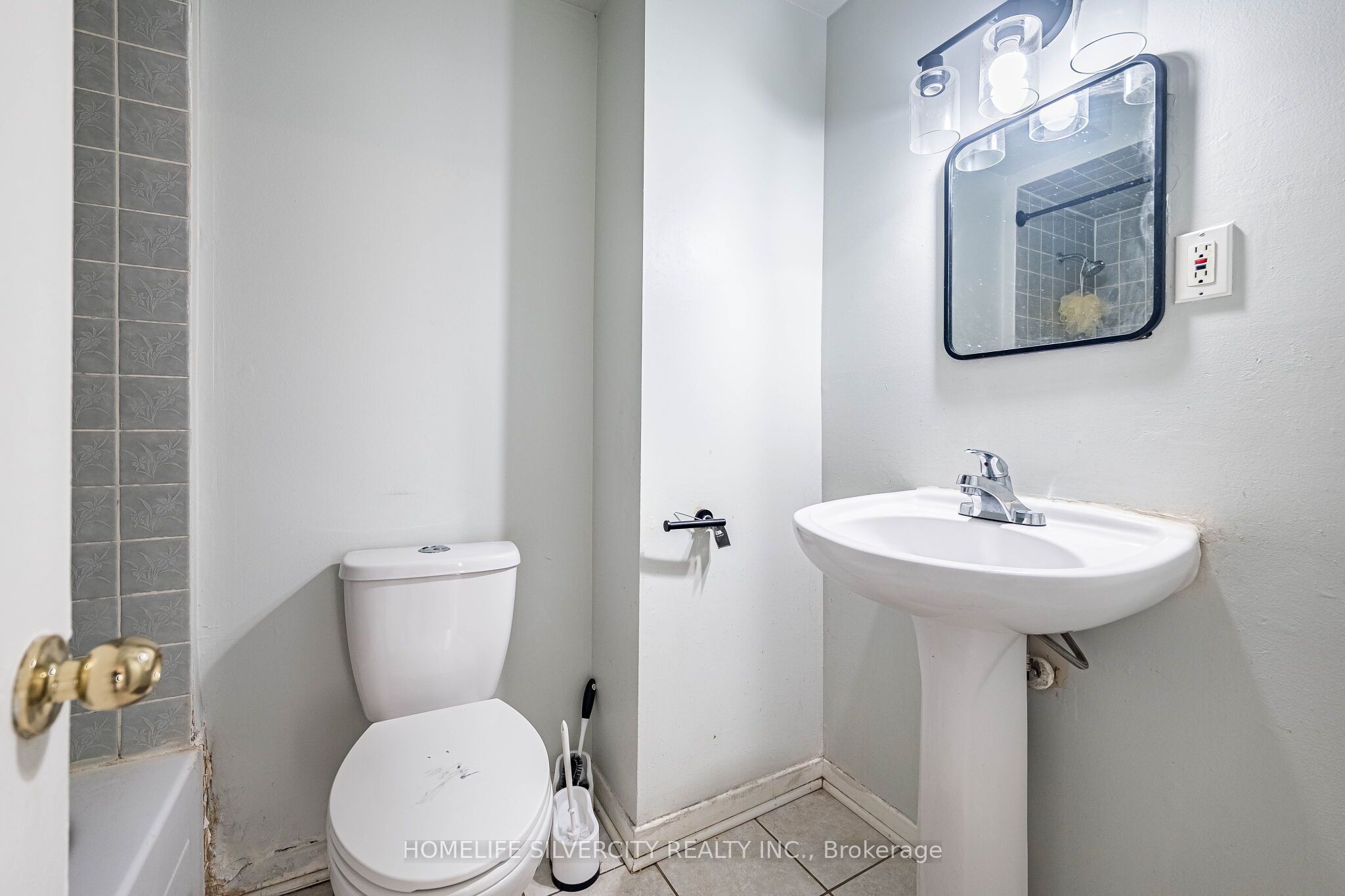 3669 Corliss Crescent Property Photo 41