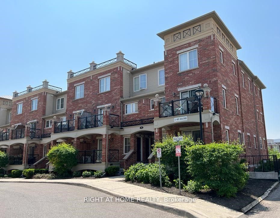 35 Hays Boulevard 10 Property Photo 1