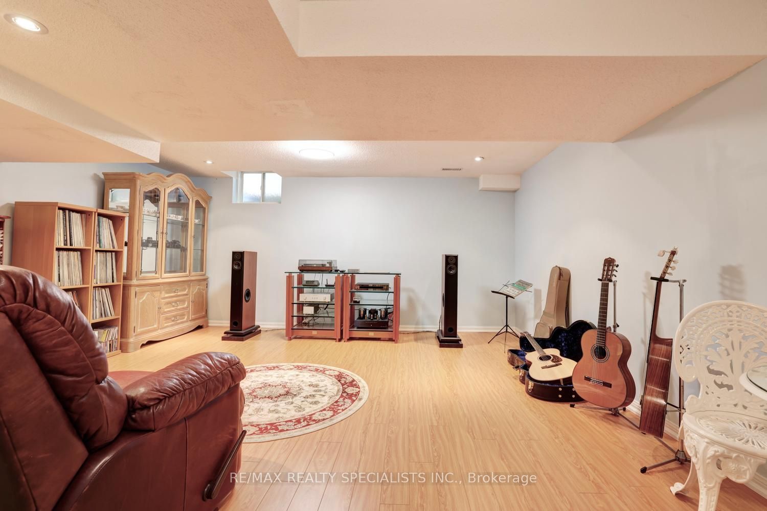 2401 Fifth Line W 8 Property Photo 29