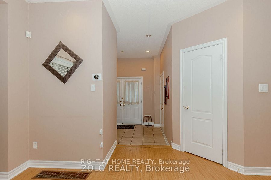 30 Tatra Crescent Property Photo 6