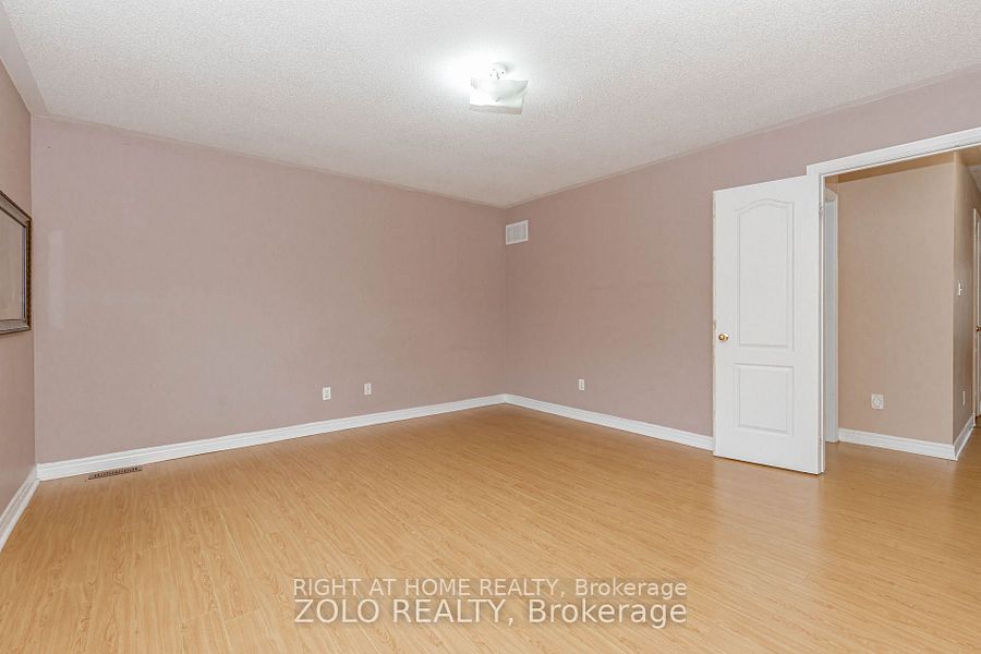 30 Tatra Crescent Property Photo 13