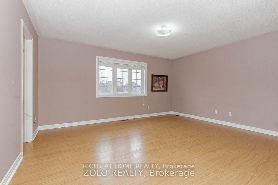 30 Tatra Crescent Property Photo 14