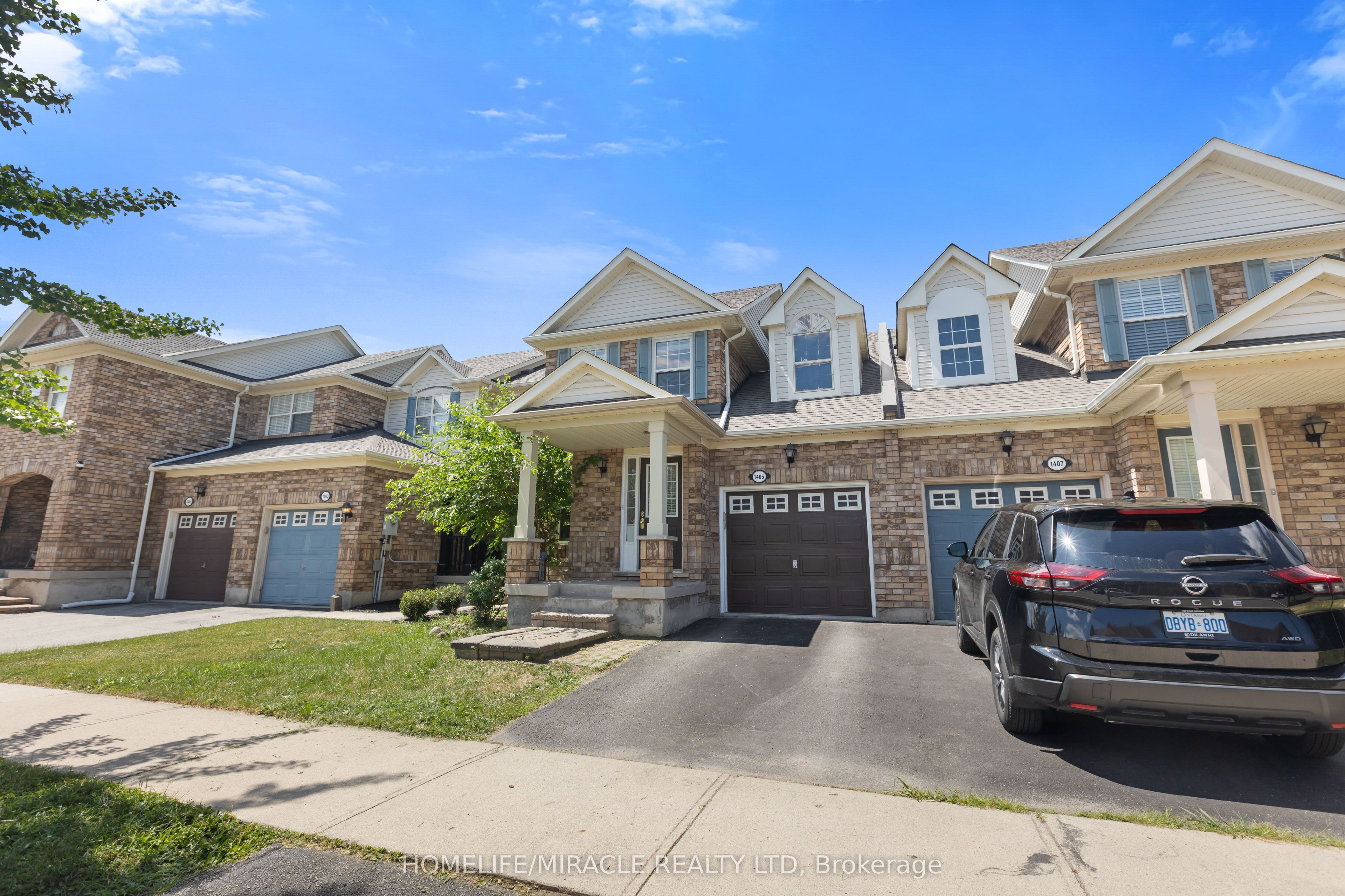 1405 Mcdermott Way N Property Photo 4