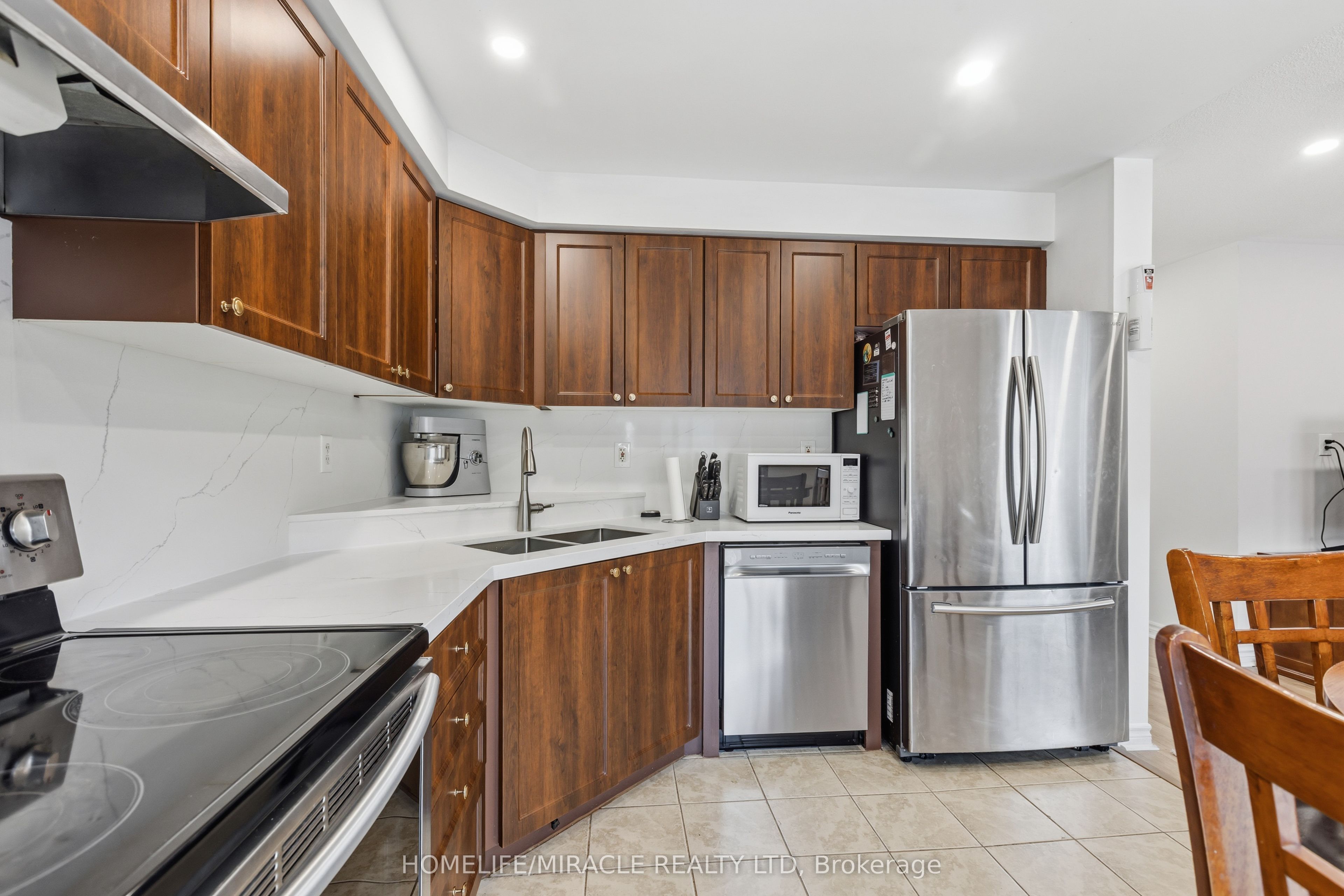1405 Mcdermott Way N Property Photo 15