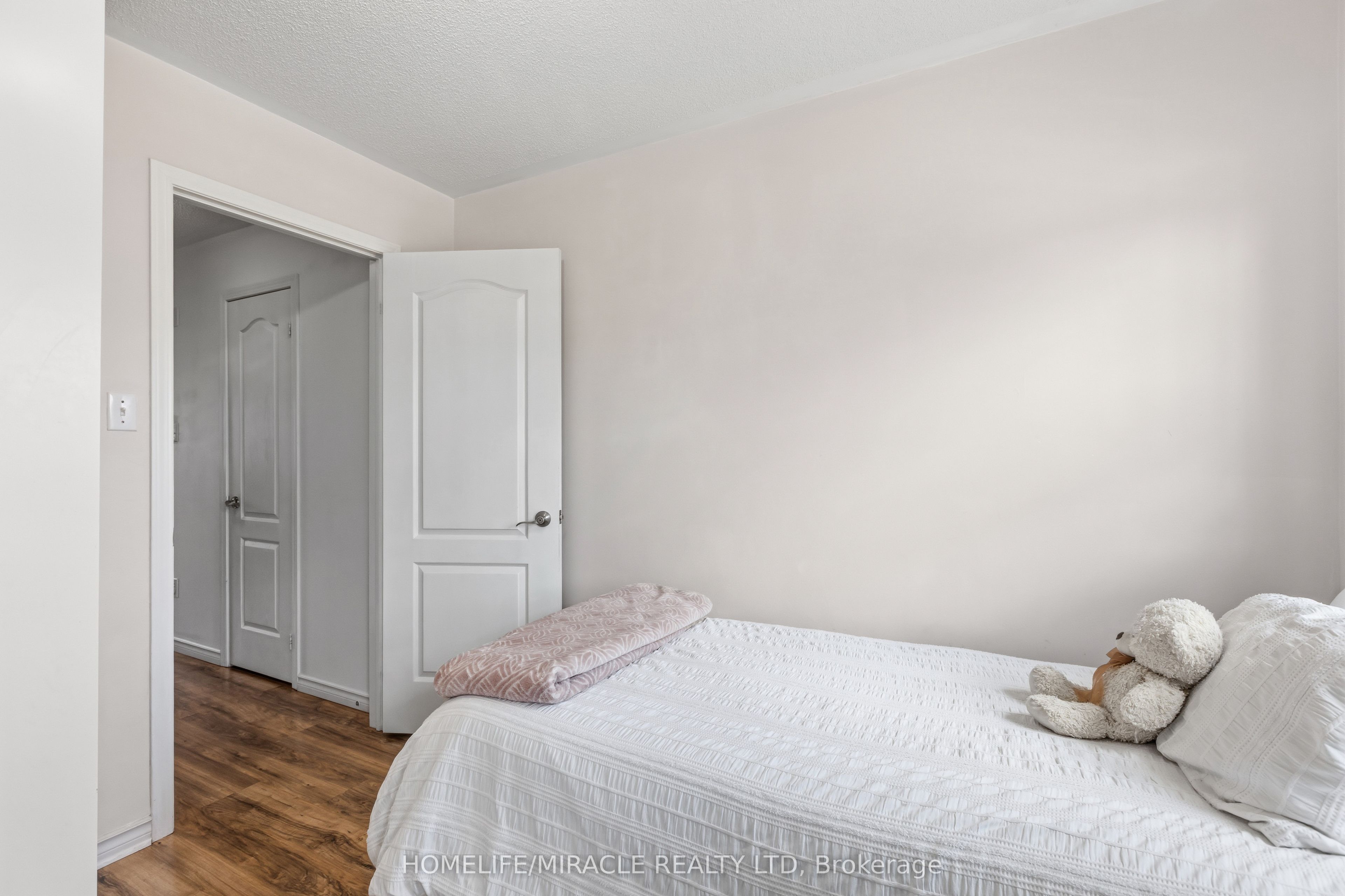 1405 Mcdermott Way N Property Photo 22