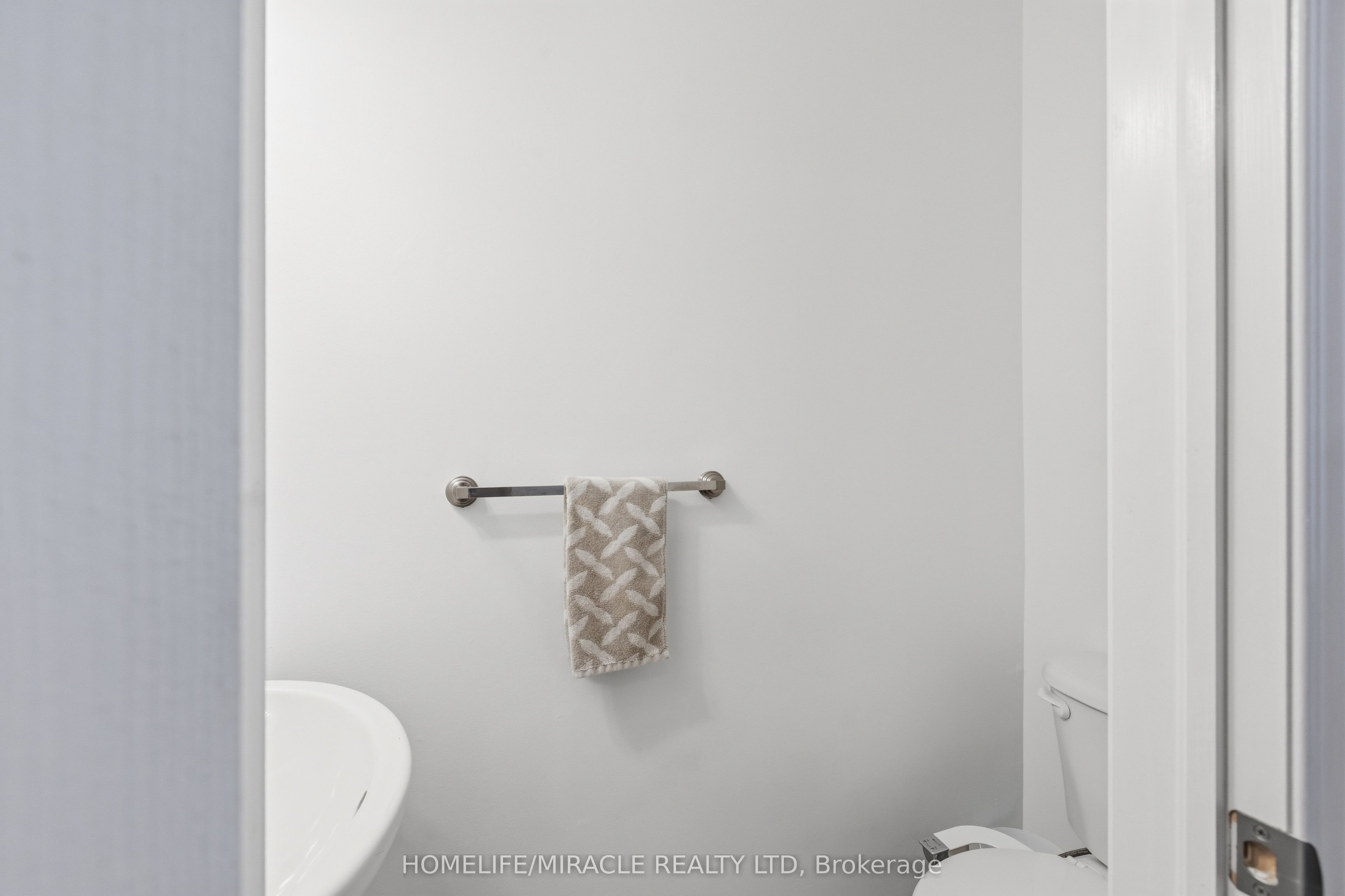 1405 Mcdermott Way N Property Photo 34