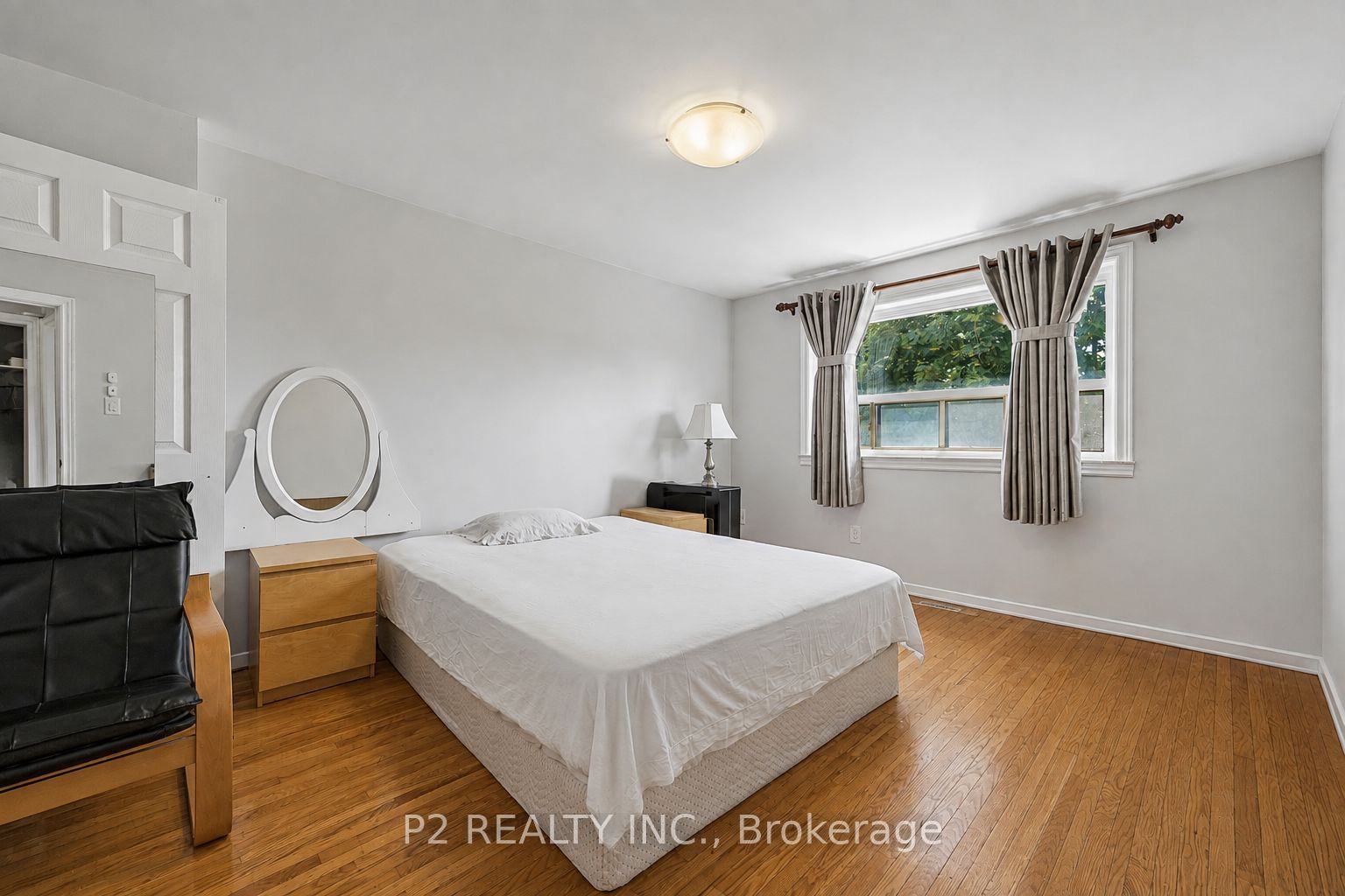 22-25 Gosford Blvd. Boulevard N Property Photo 13