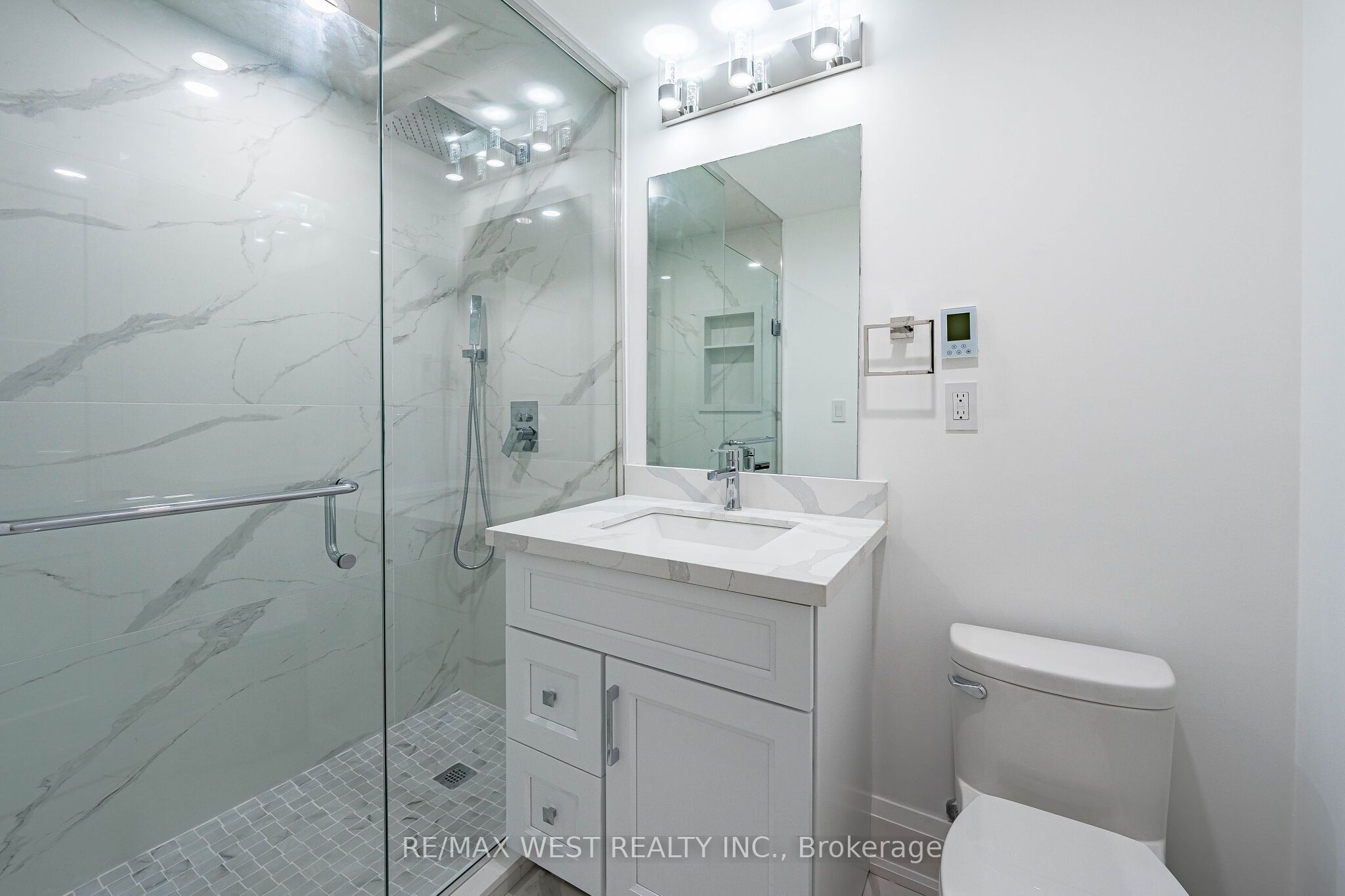 46 Golfdown Drive Property Photo 24