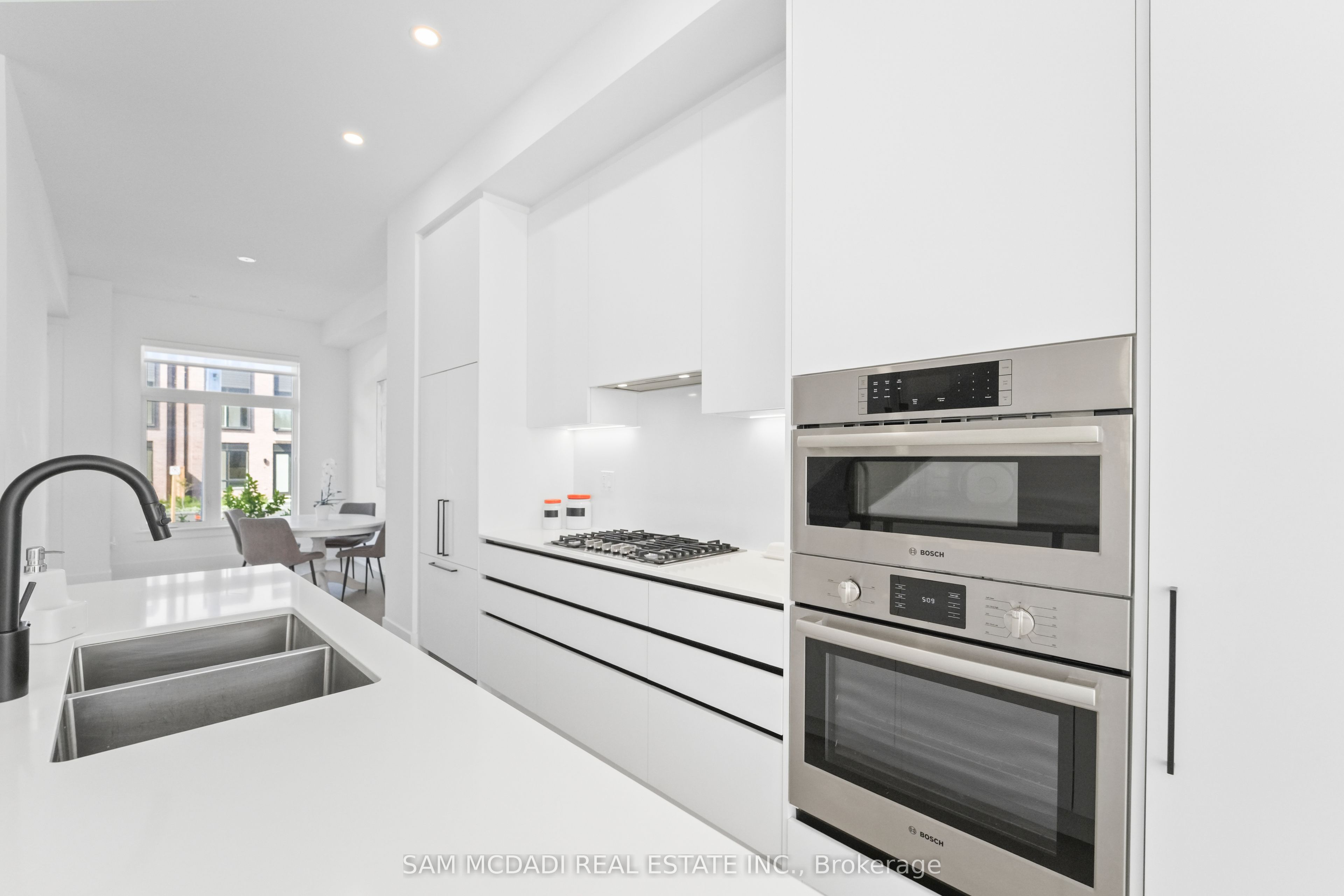 50 Coveside Drive 35 Property Photo 8